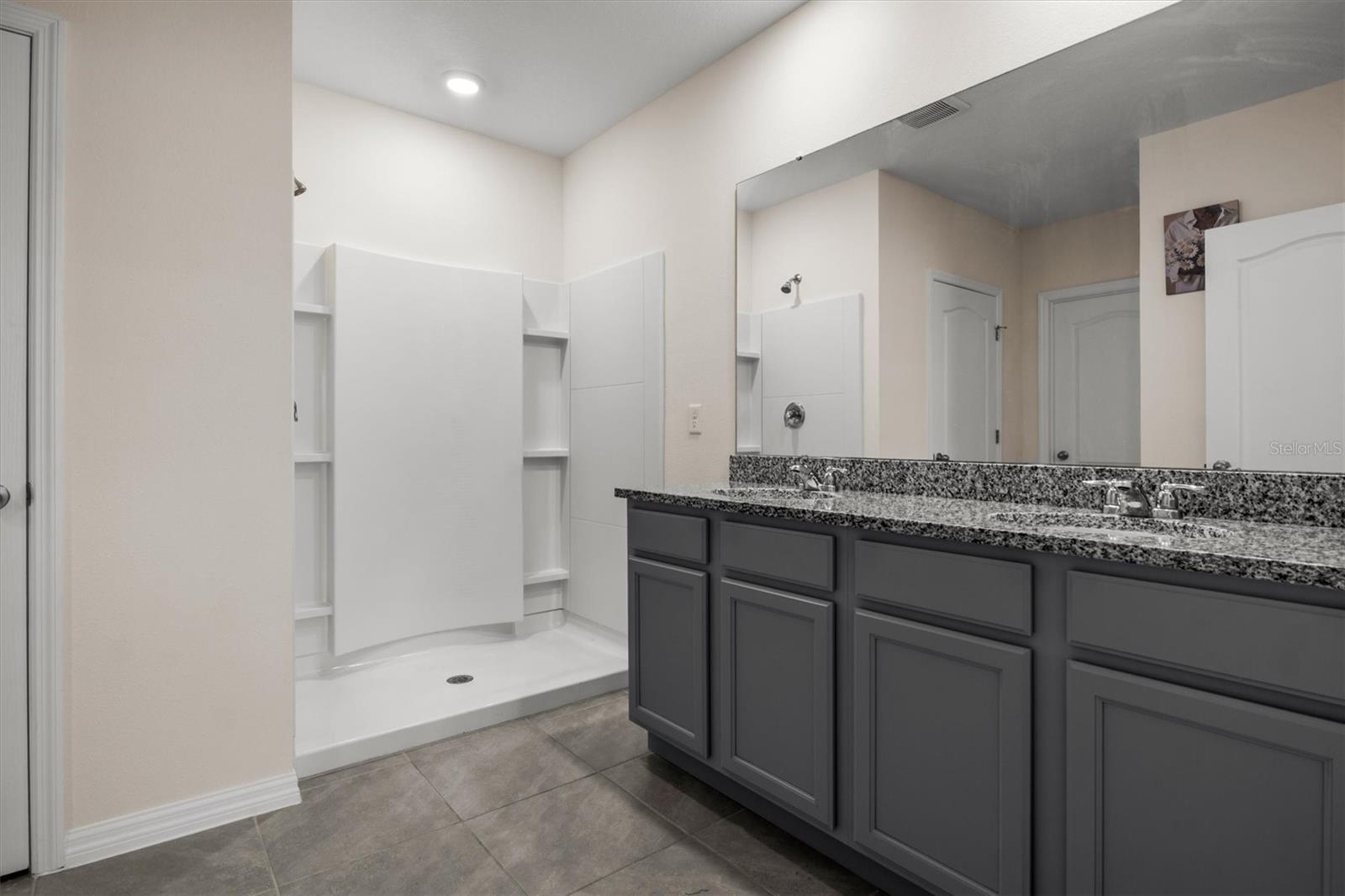 CYPRESS PARK ESTATES - Residential
