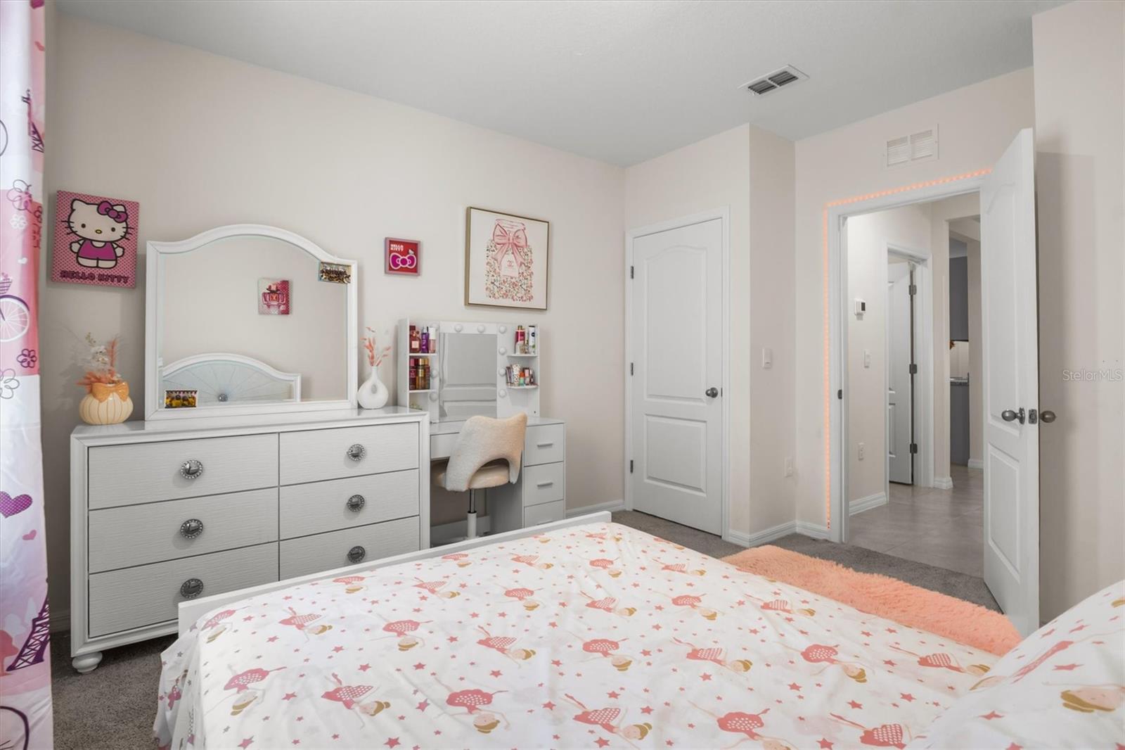 CYPRESS PARK ESTATES - Residential