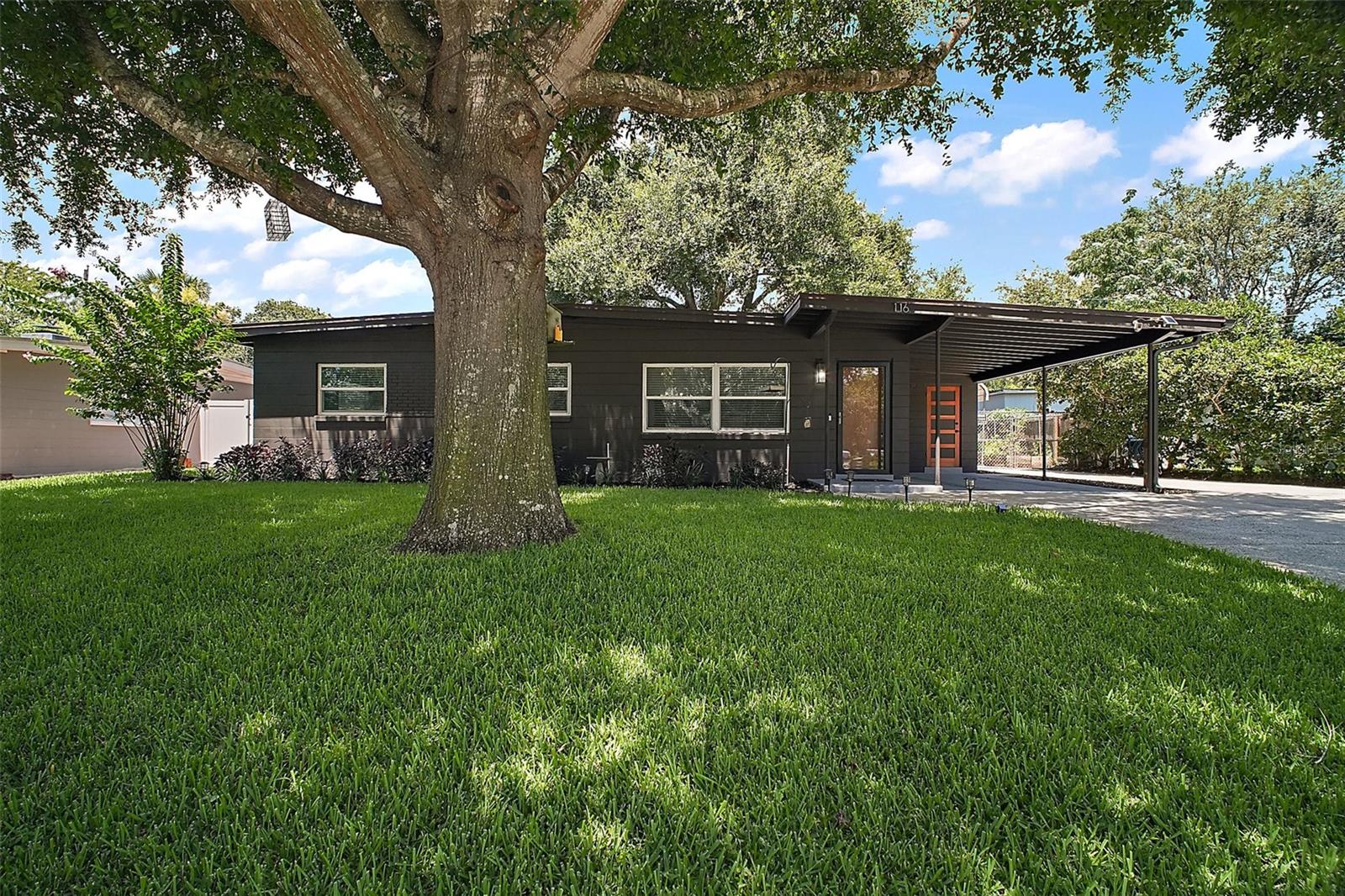 116 E LAUREN CT