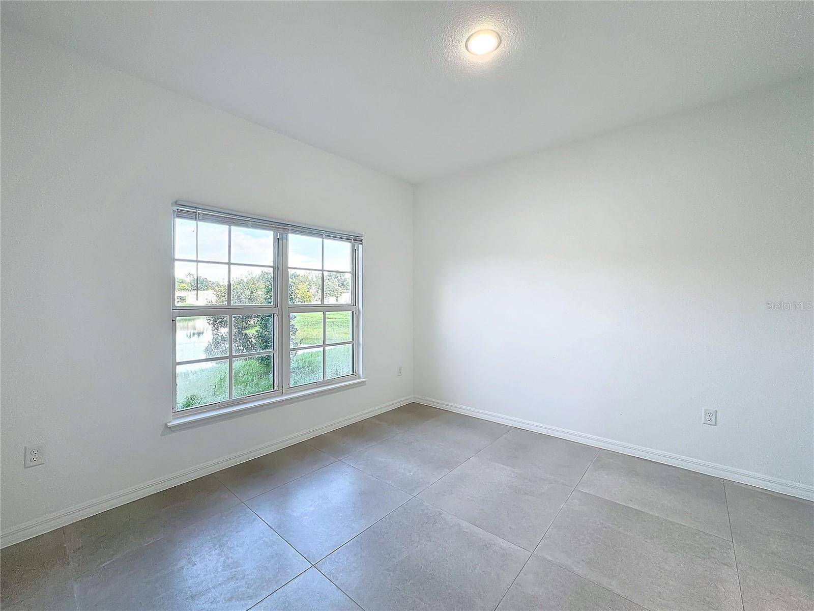 BARTON COURT - Residential Lease