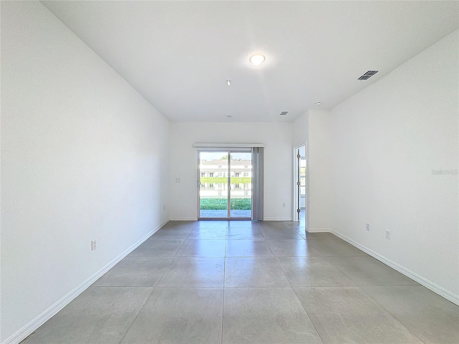 BARTON COURT - Residential Lease