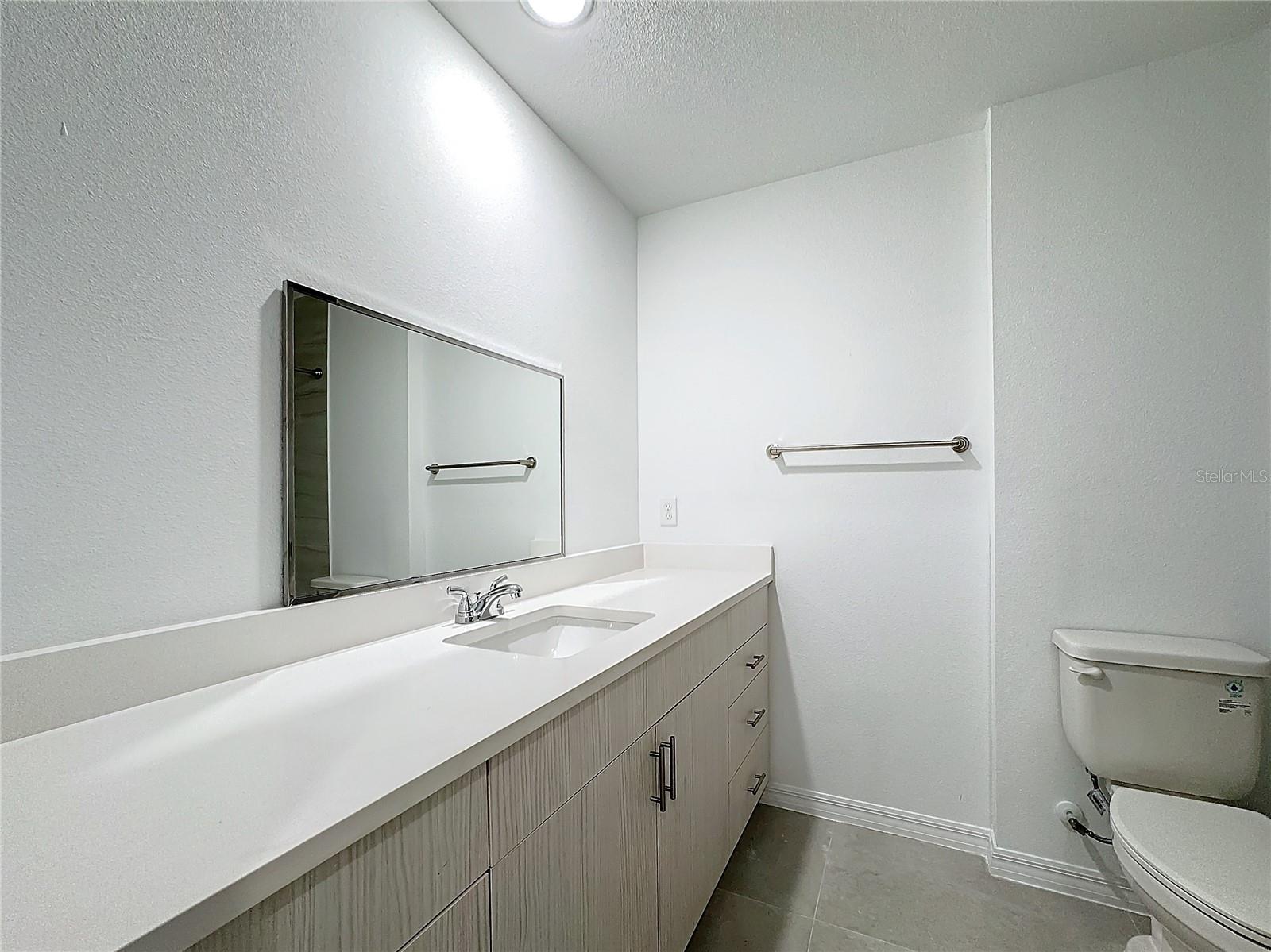 BARTON COURT - Residential Lease