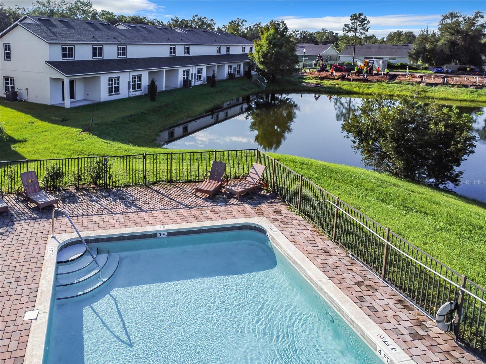 BARTON COURT - Residential Lease