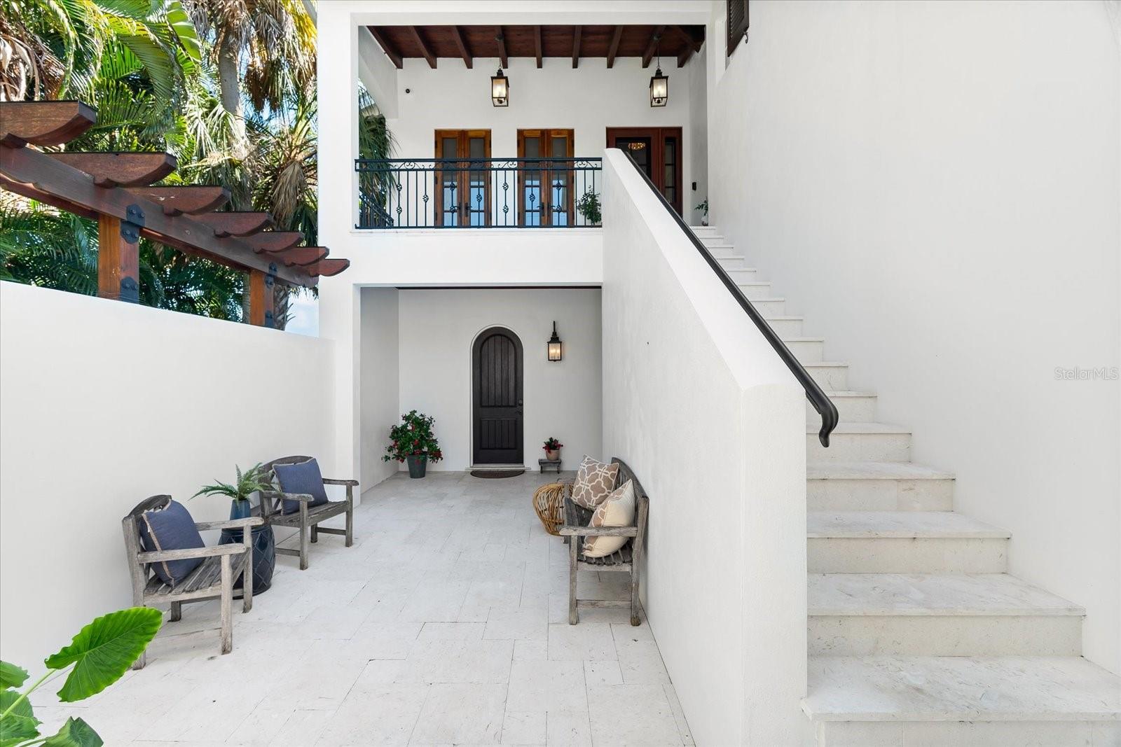 RIVERSIDE - Residential