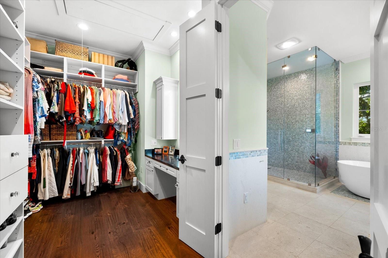 RIVERSIDE - Residential