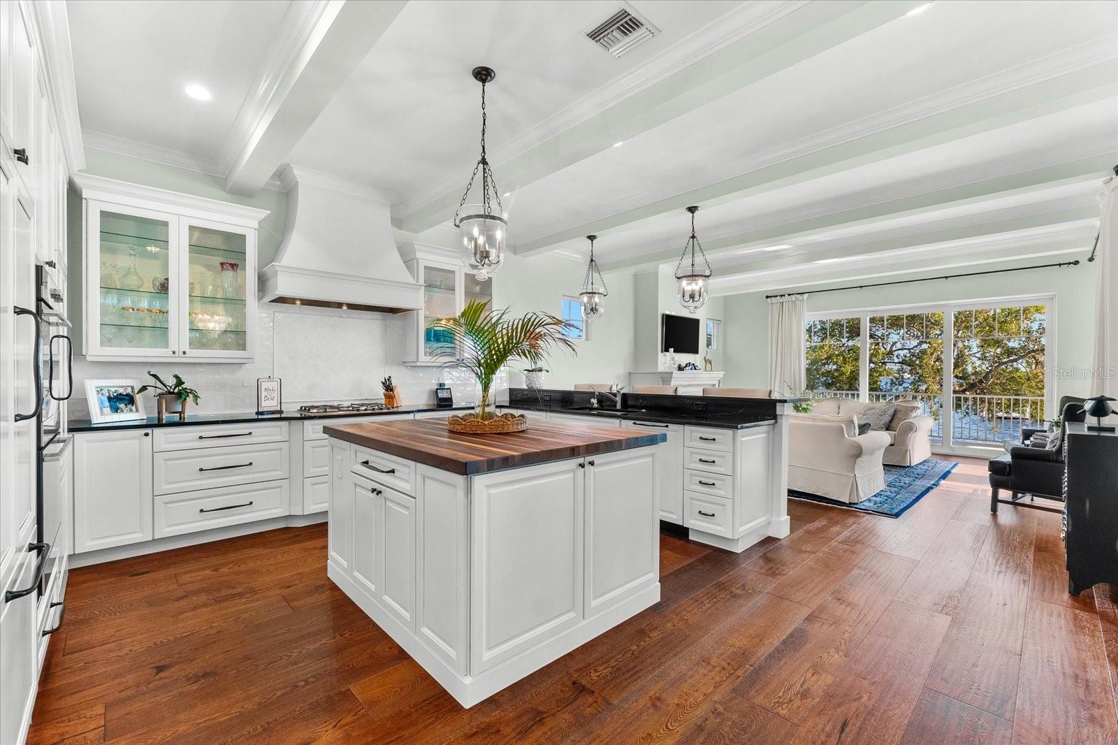 RIVERSIDE - Residential