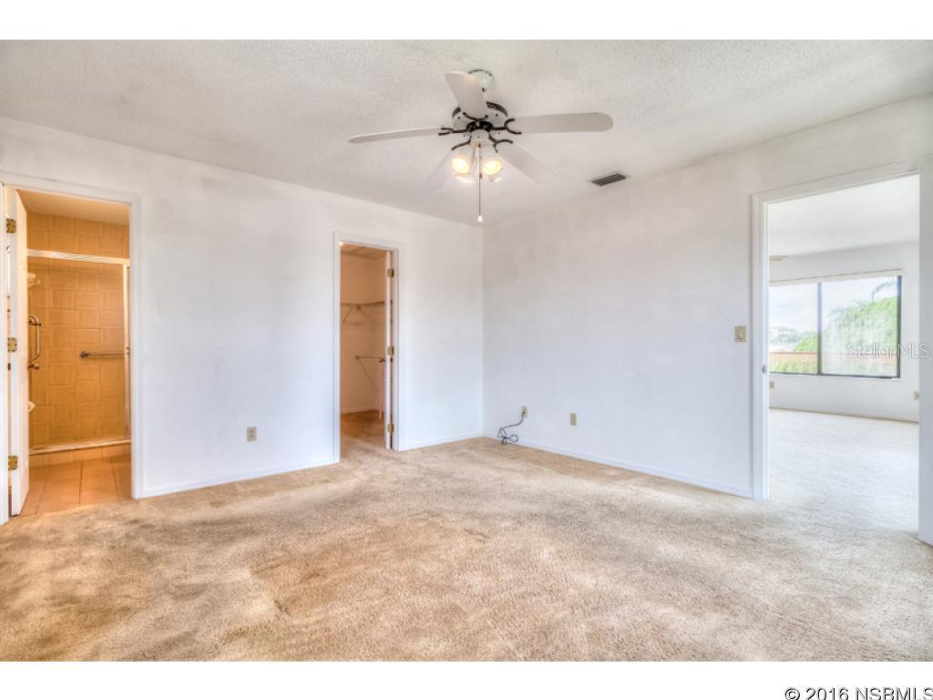 Bouchelles Island - Residential