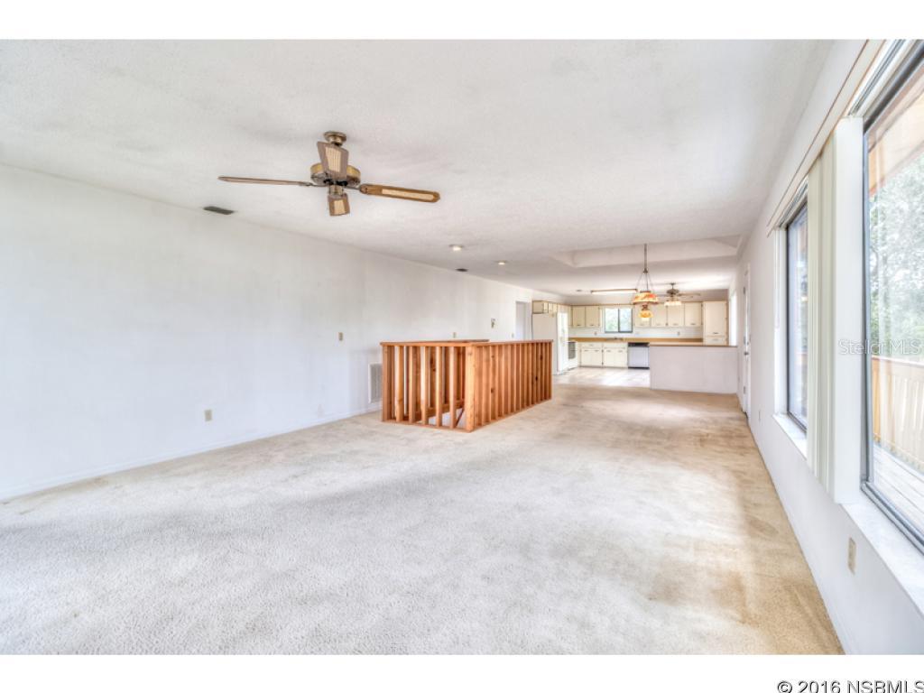 Bouchelles Island - Residential