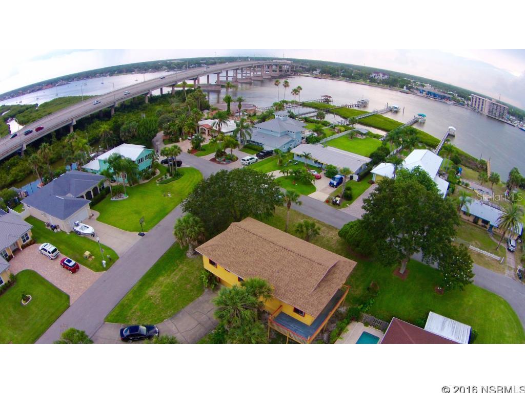 Bouchelles Island - Residential