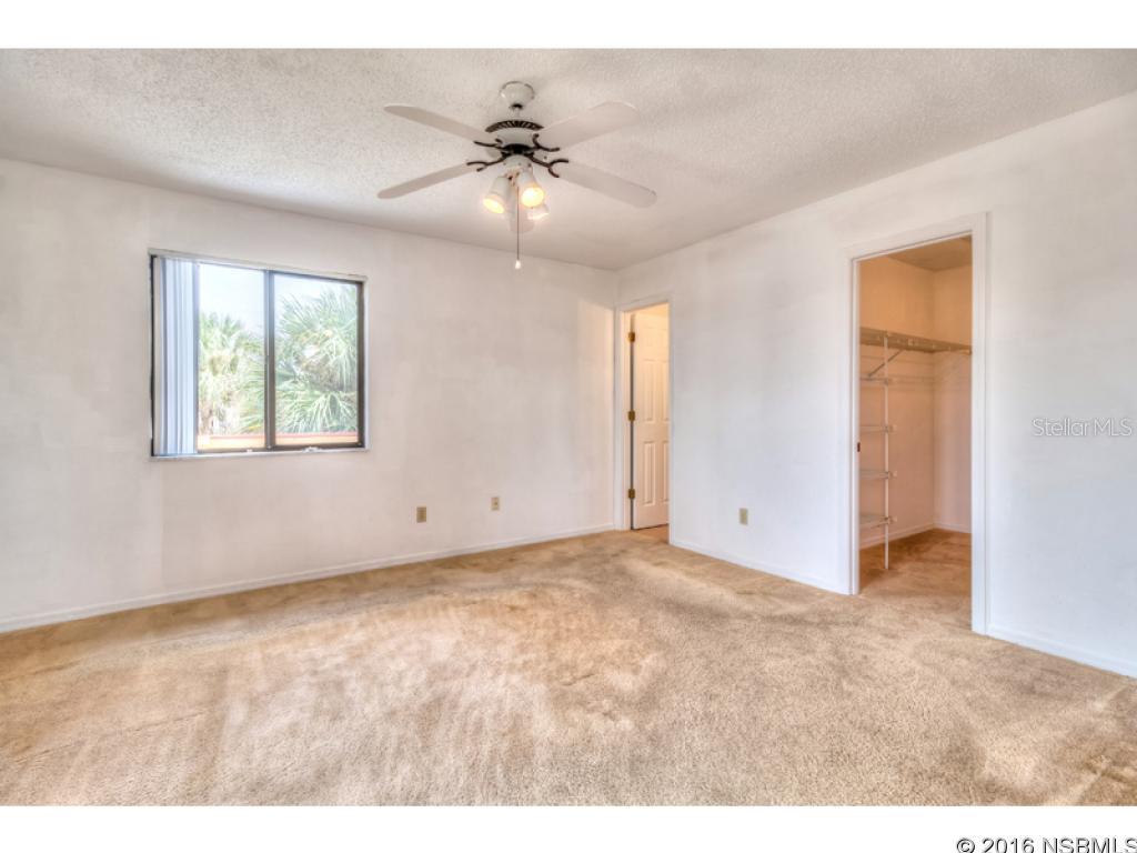 Bouchelles Island - Residential