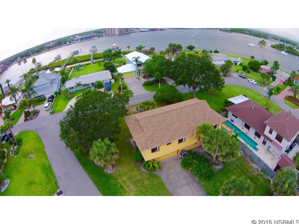 Bouchelles Island - Residential