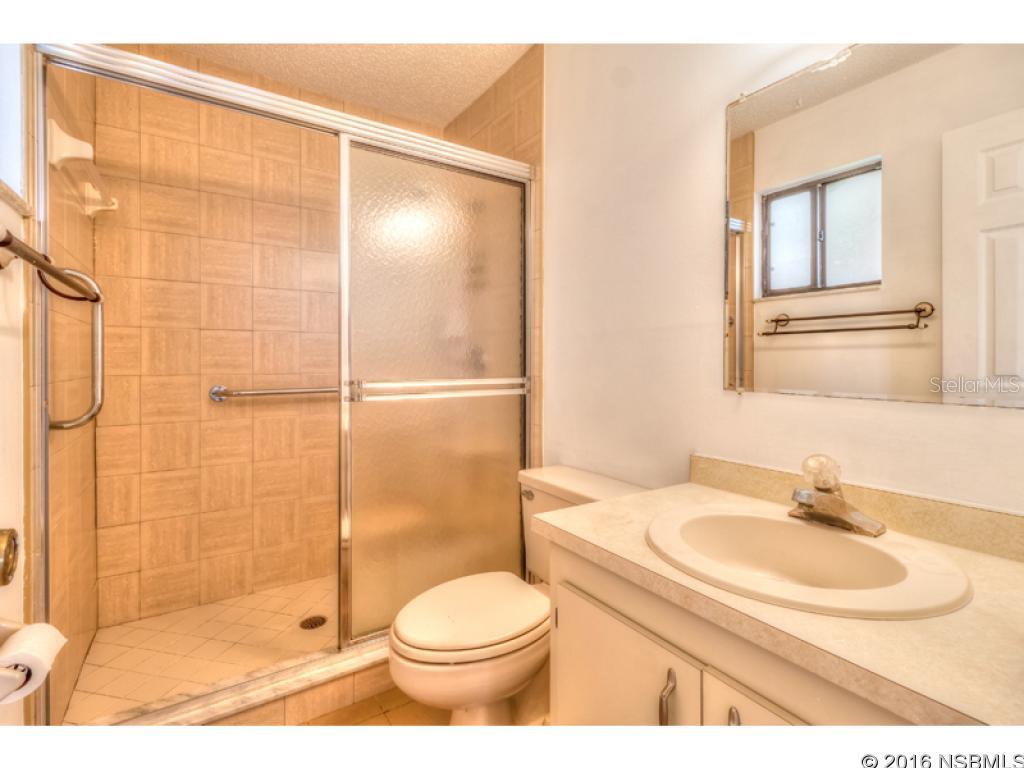 Bouchelles Island - Residential