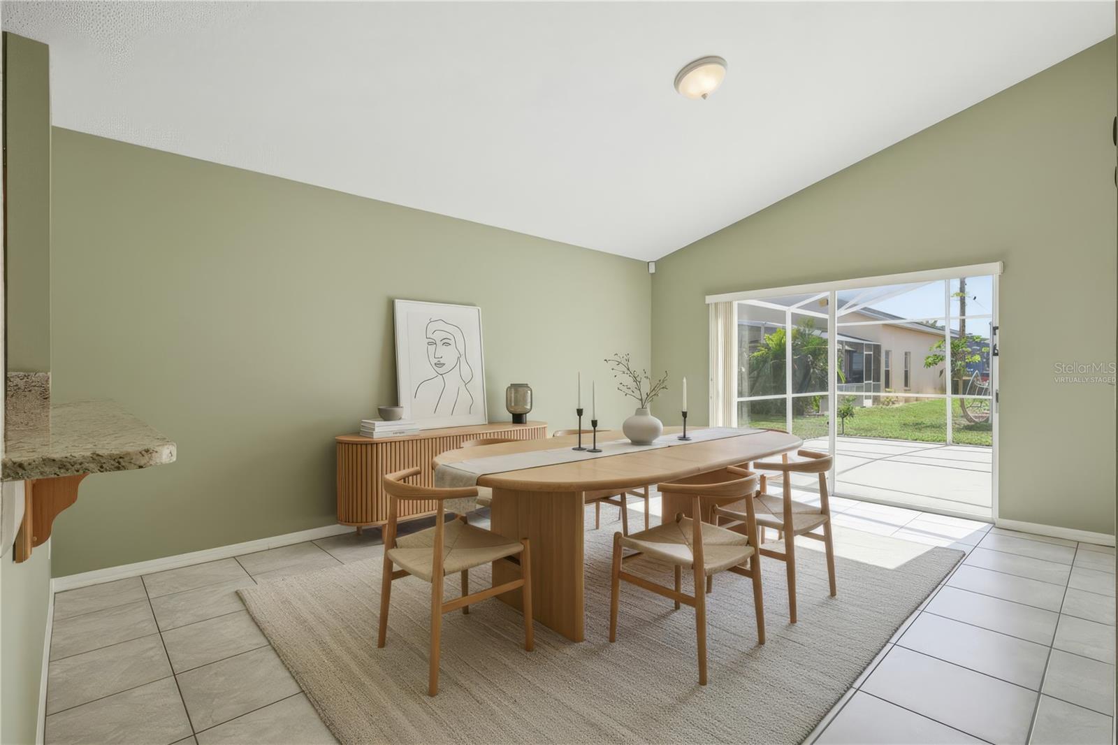 HAMPTON ESTATES - Residential