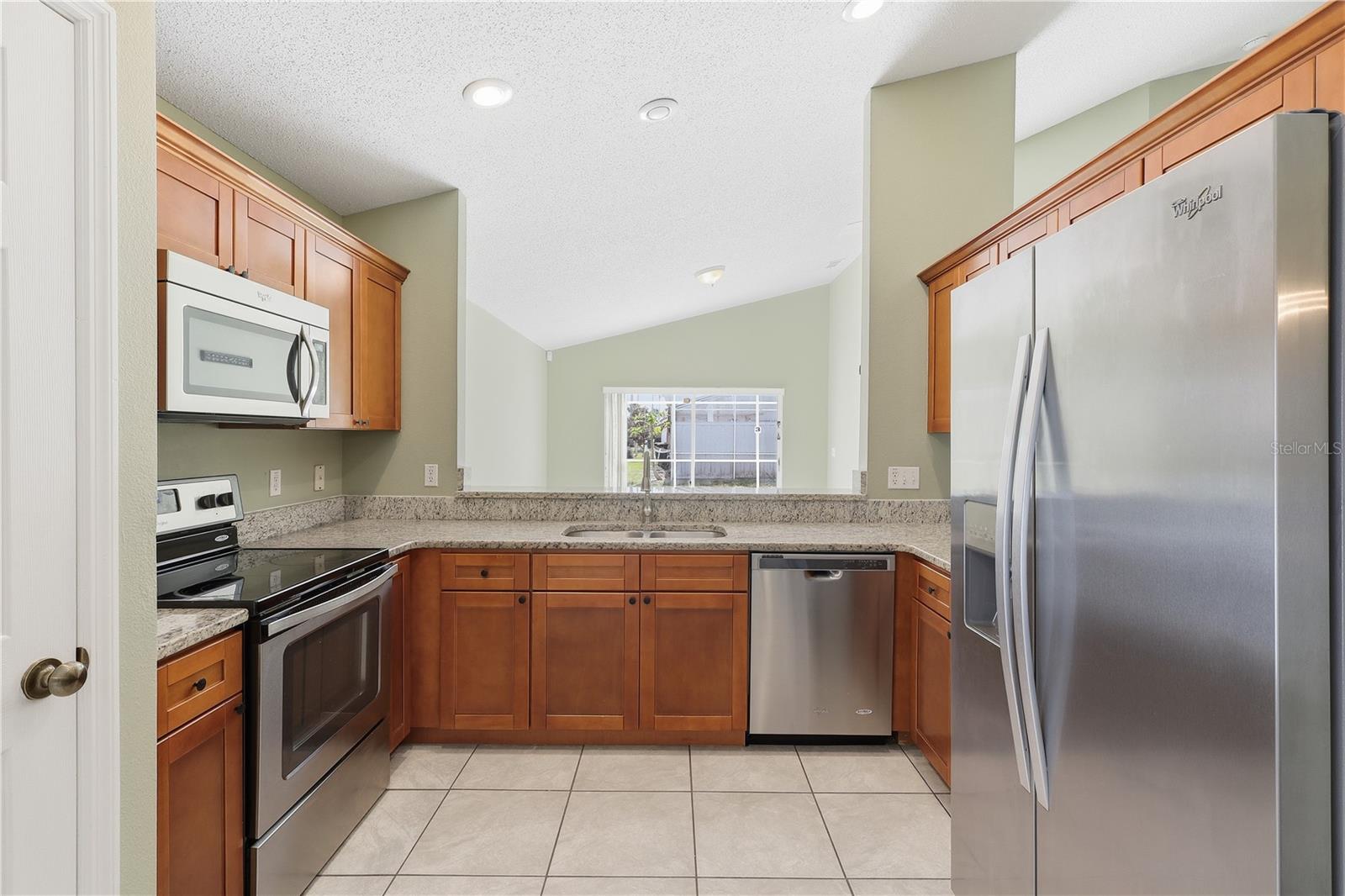 HAMPTON ESTATES - Residential