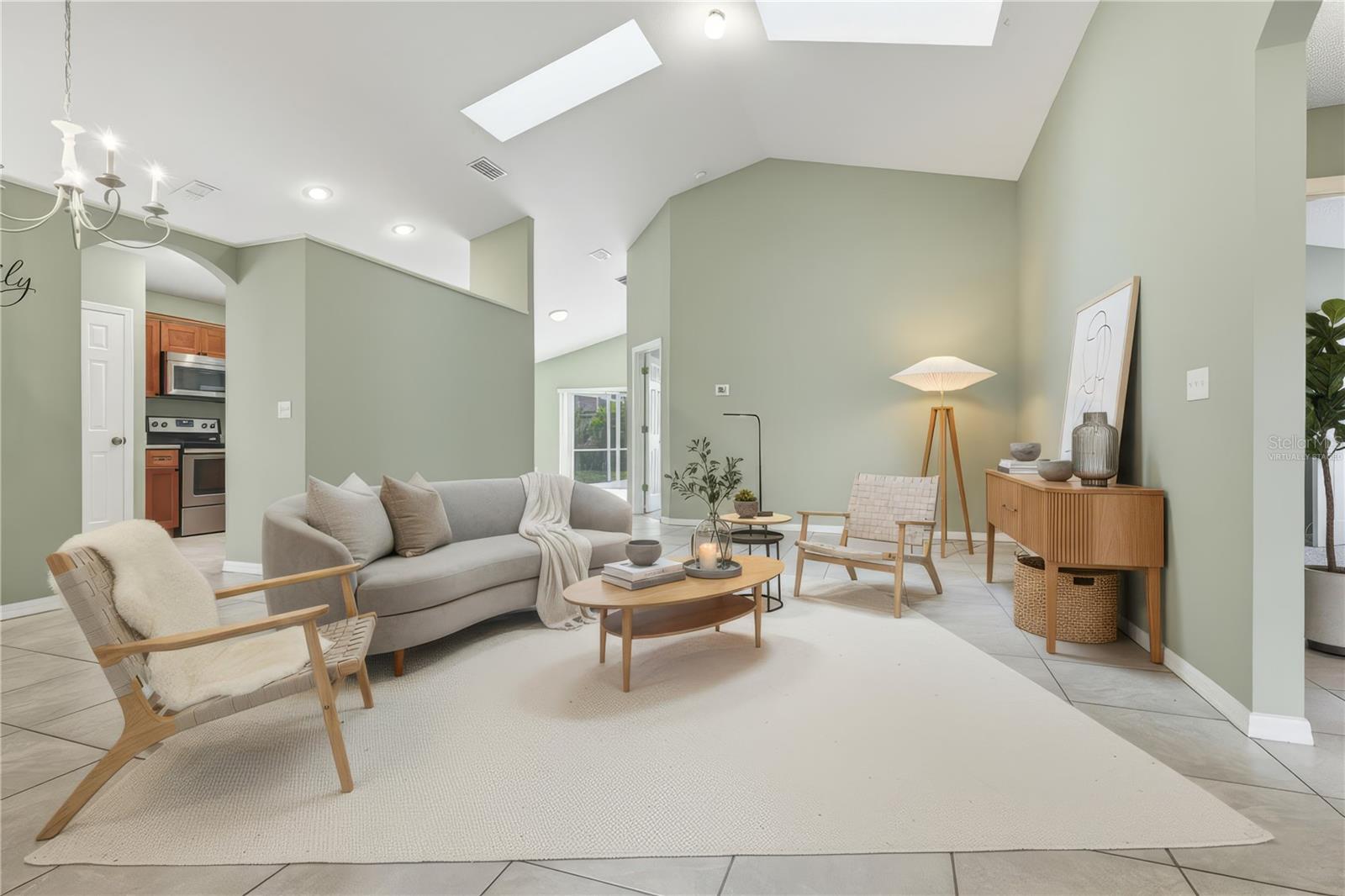 HAMPTON ESTATES - Residential