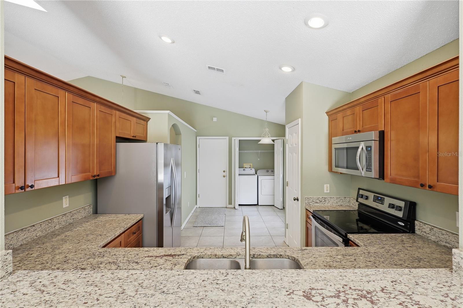 HAMPTON ESTATES - Residential