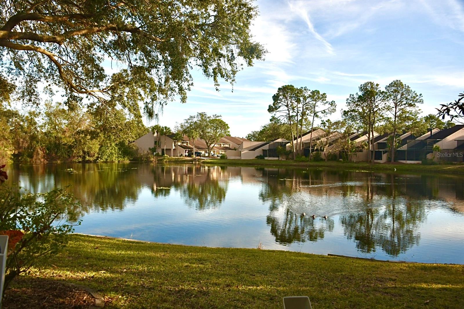 FAIRWAY LAKES TWNHMS II A C - Residential Lease