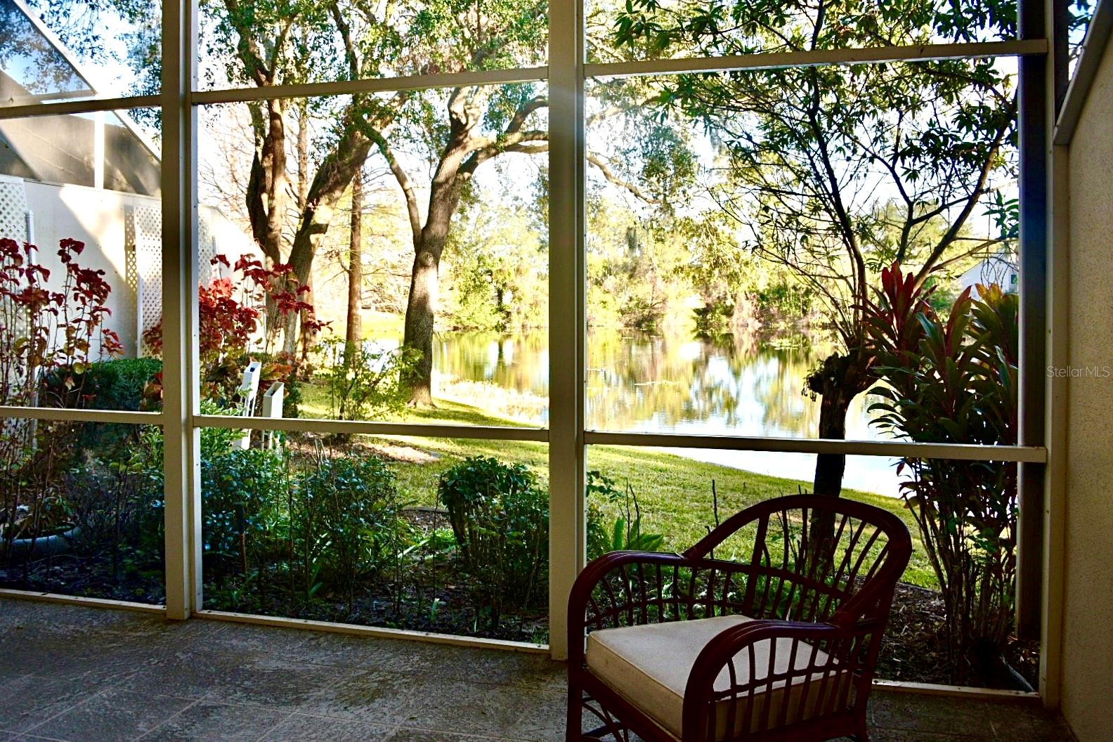 FAIRWAY LAKES TWNHMS II A C - Residential Lease