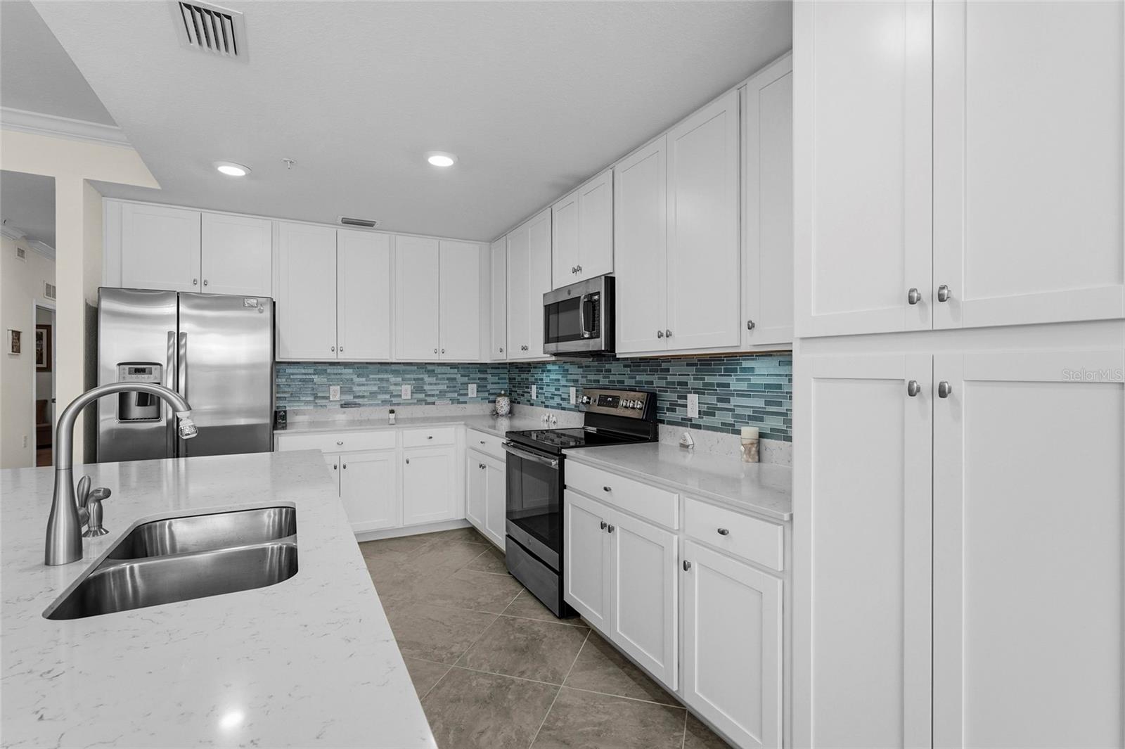 LAKEWOOD NATIONAL GOLF CLUB - Residential