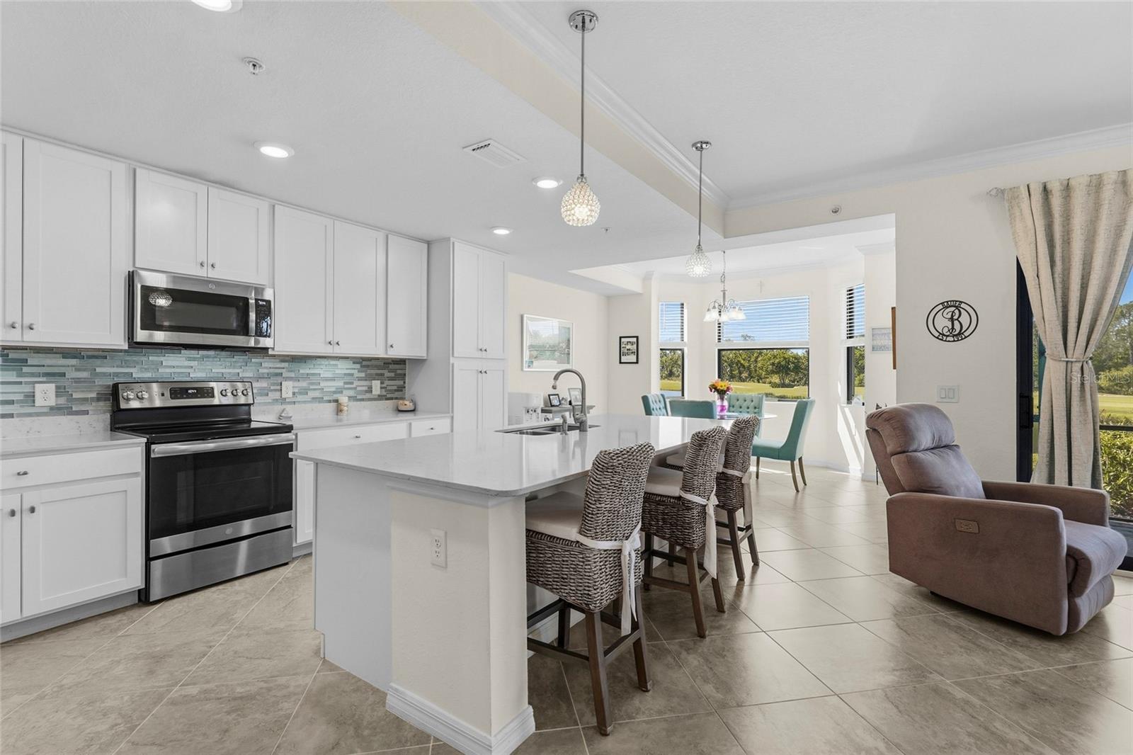 LAKEWOOD NATIONAL GOLF CLUB - Residential