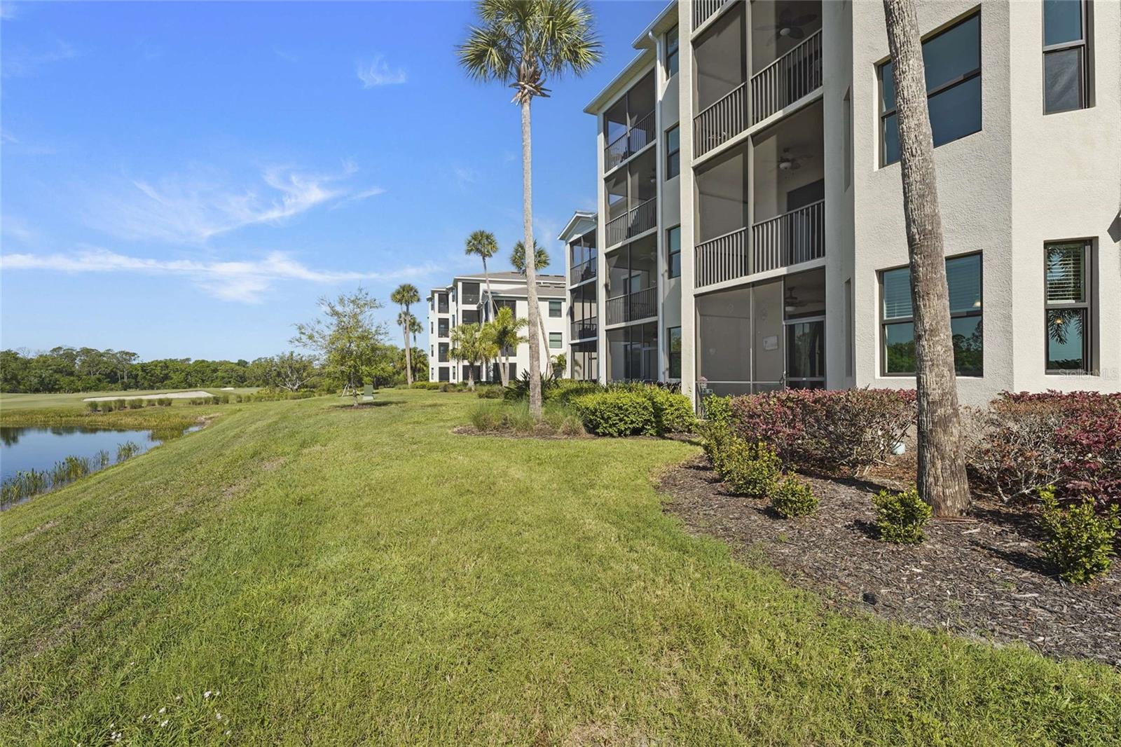 LAKEWOOD NATIONAL GOLF CLUB - Residential