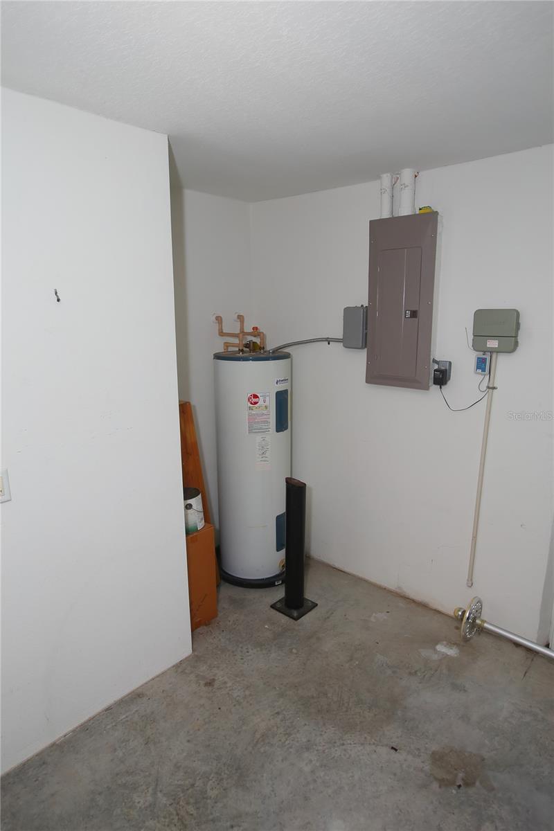 OCALA PALMS UN X - Residential