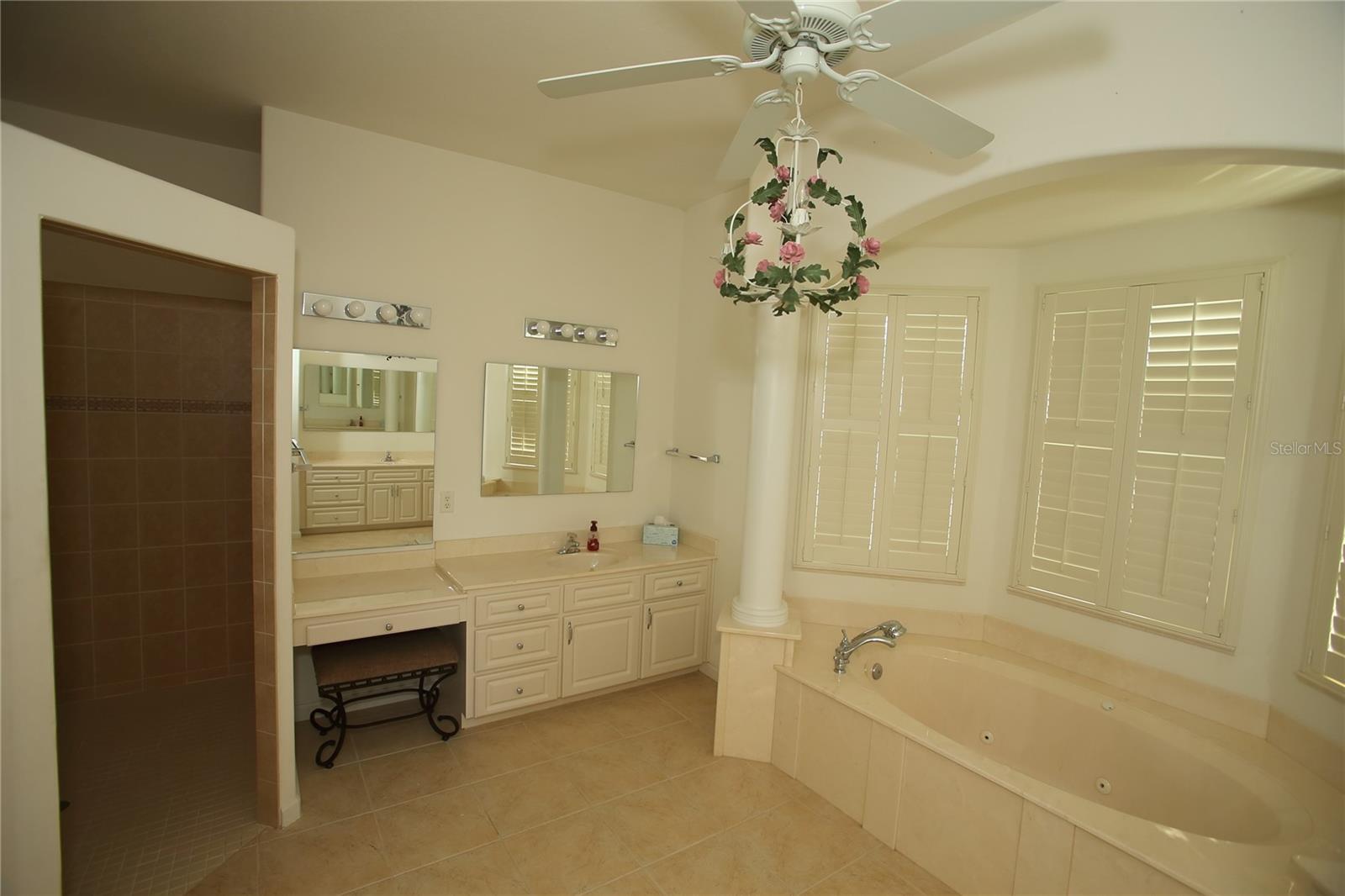 OCALA PALMS UN X - Residential