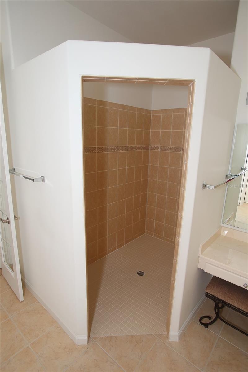 OCALA PALMS UN X - Residential