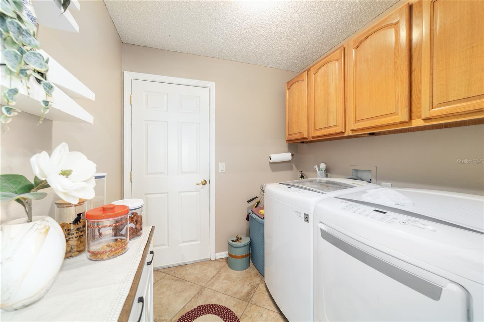 CALUMET GROVE - Residential