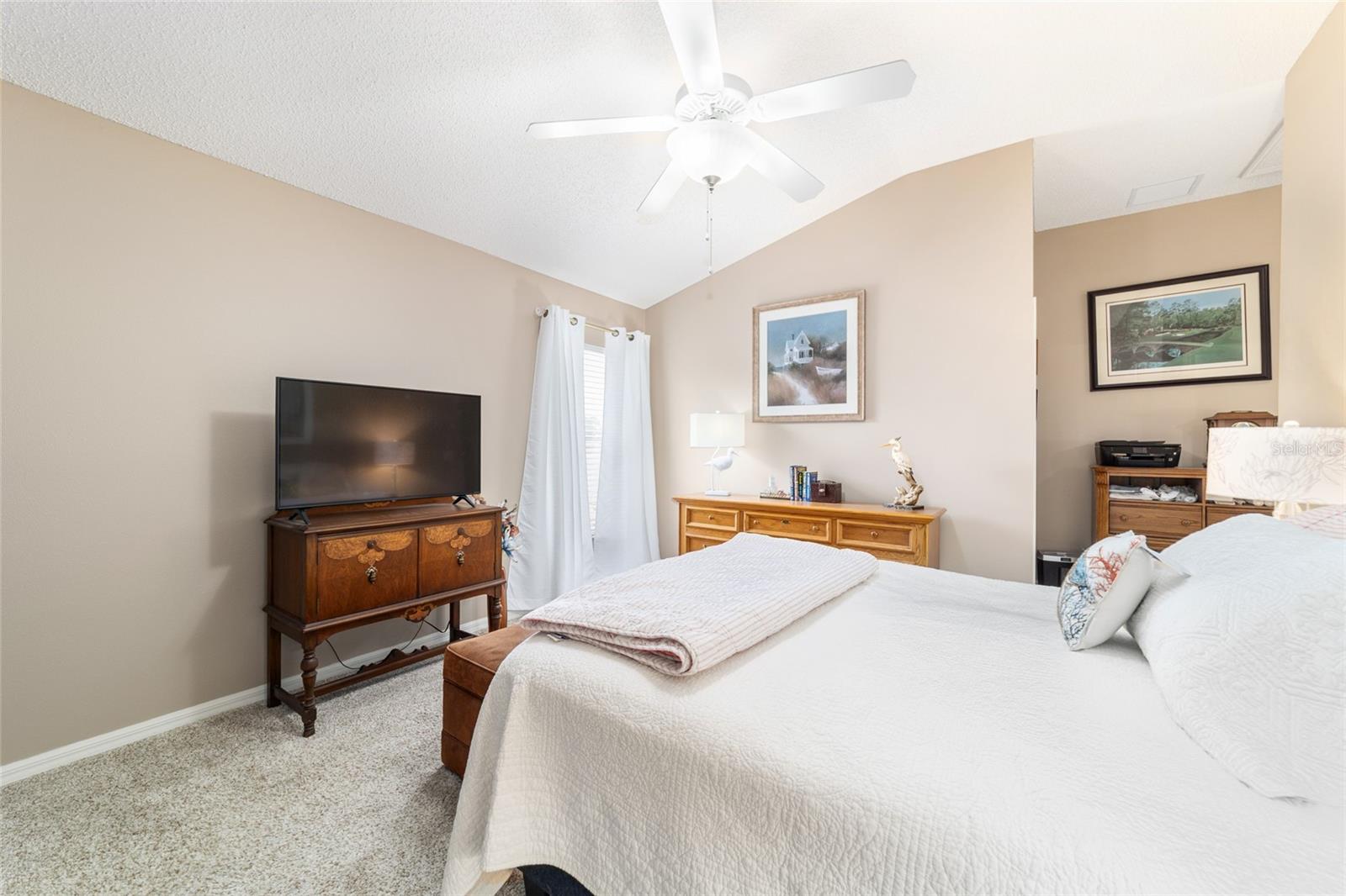 CALUMET GROVE - Residential