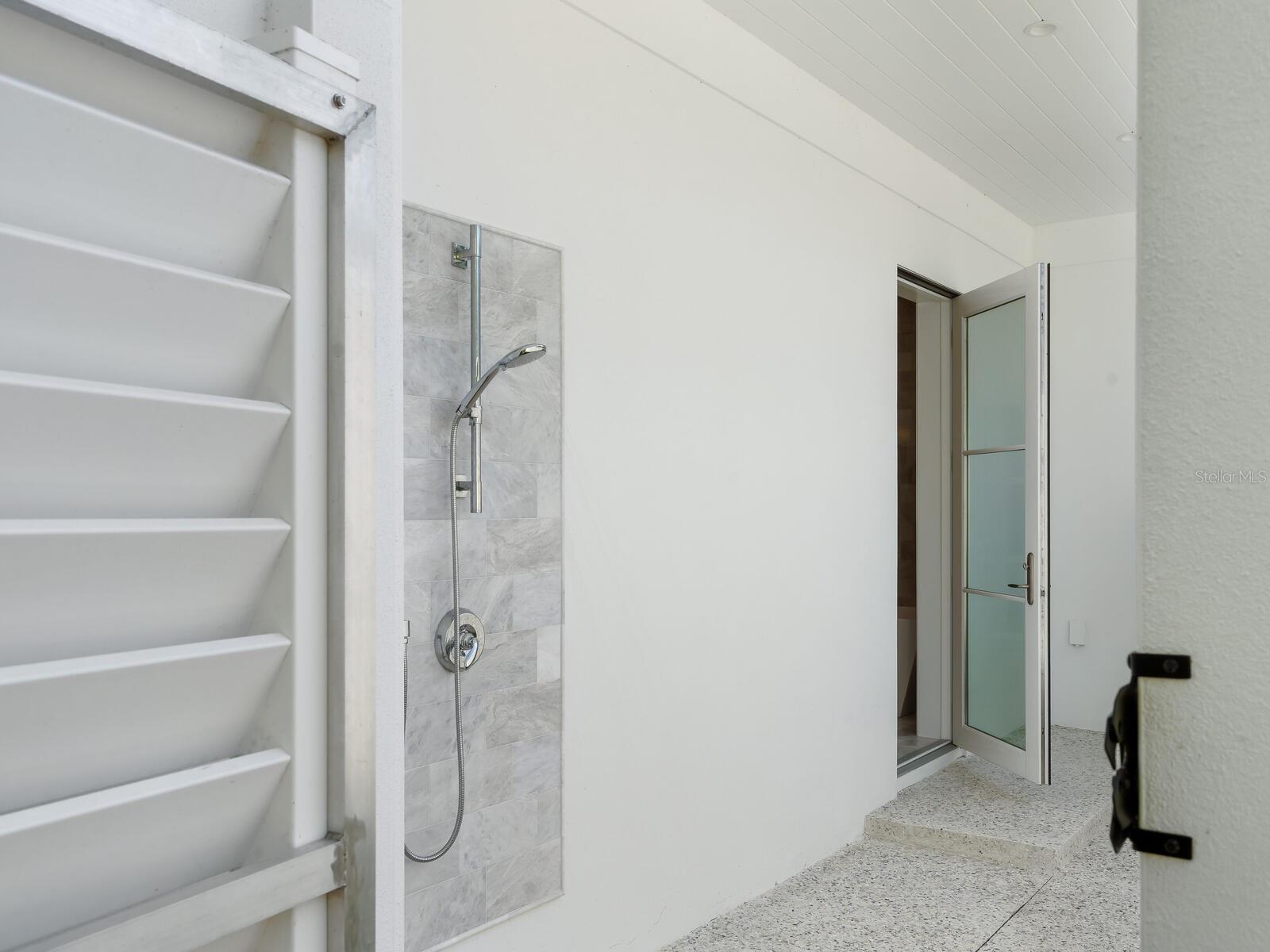 HANSEN - Residential