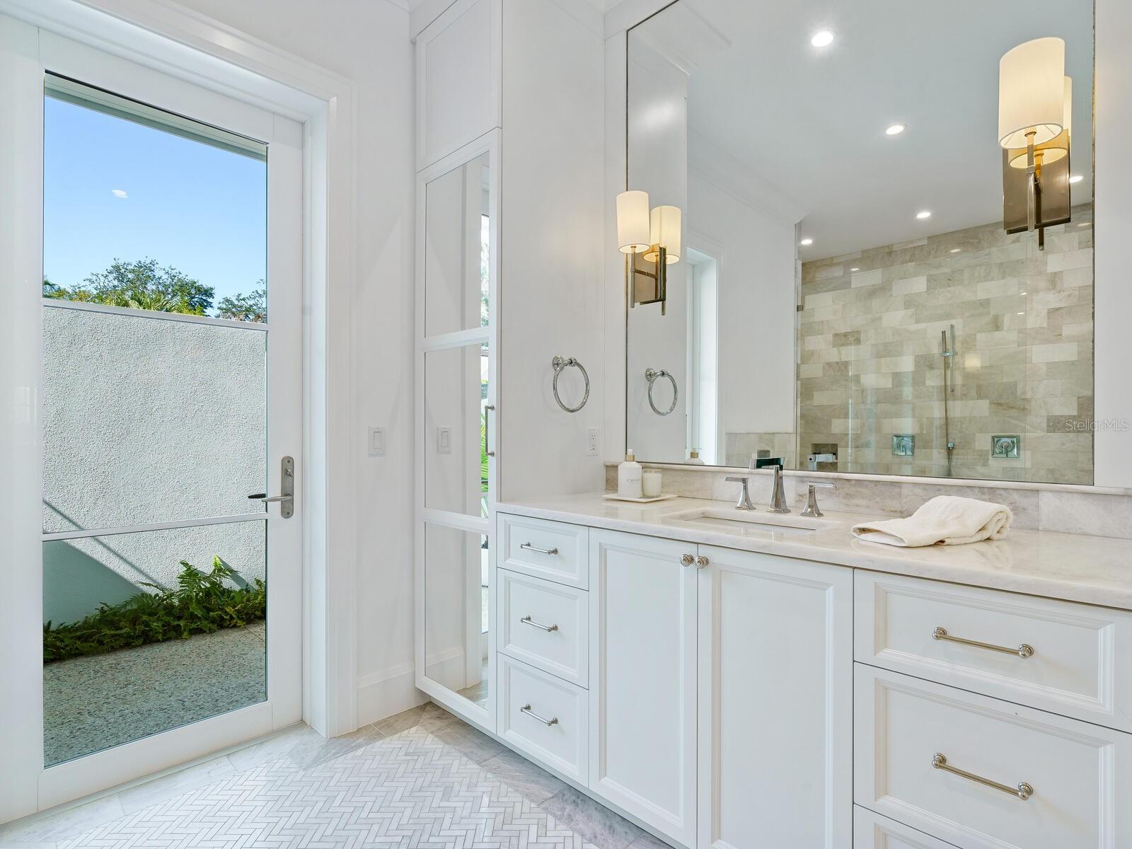 HANSEN - Residential