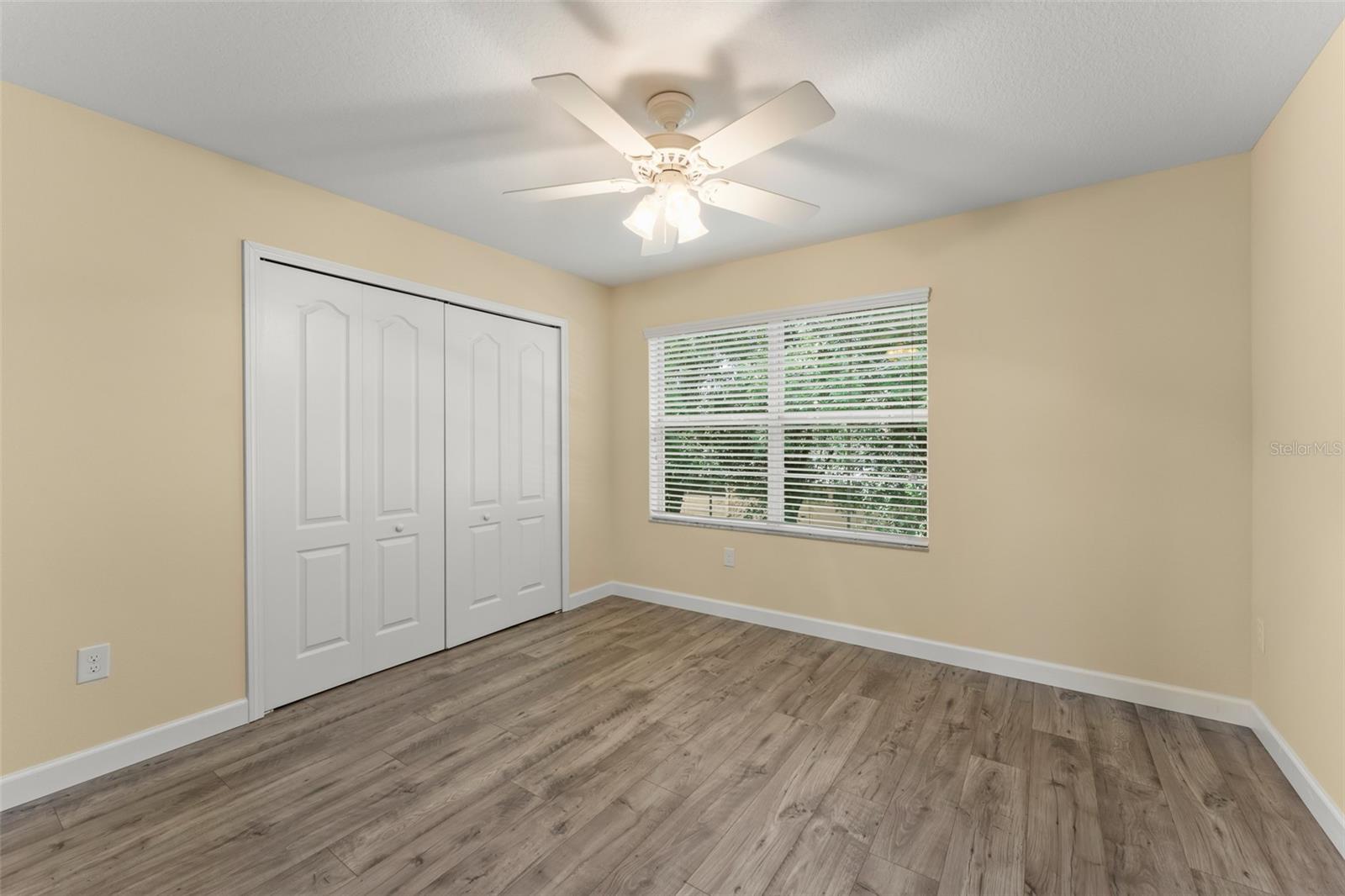 AMBERLEE TOWNHOMES - Residential