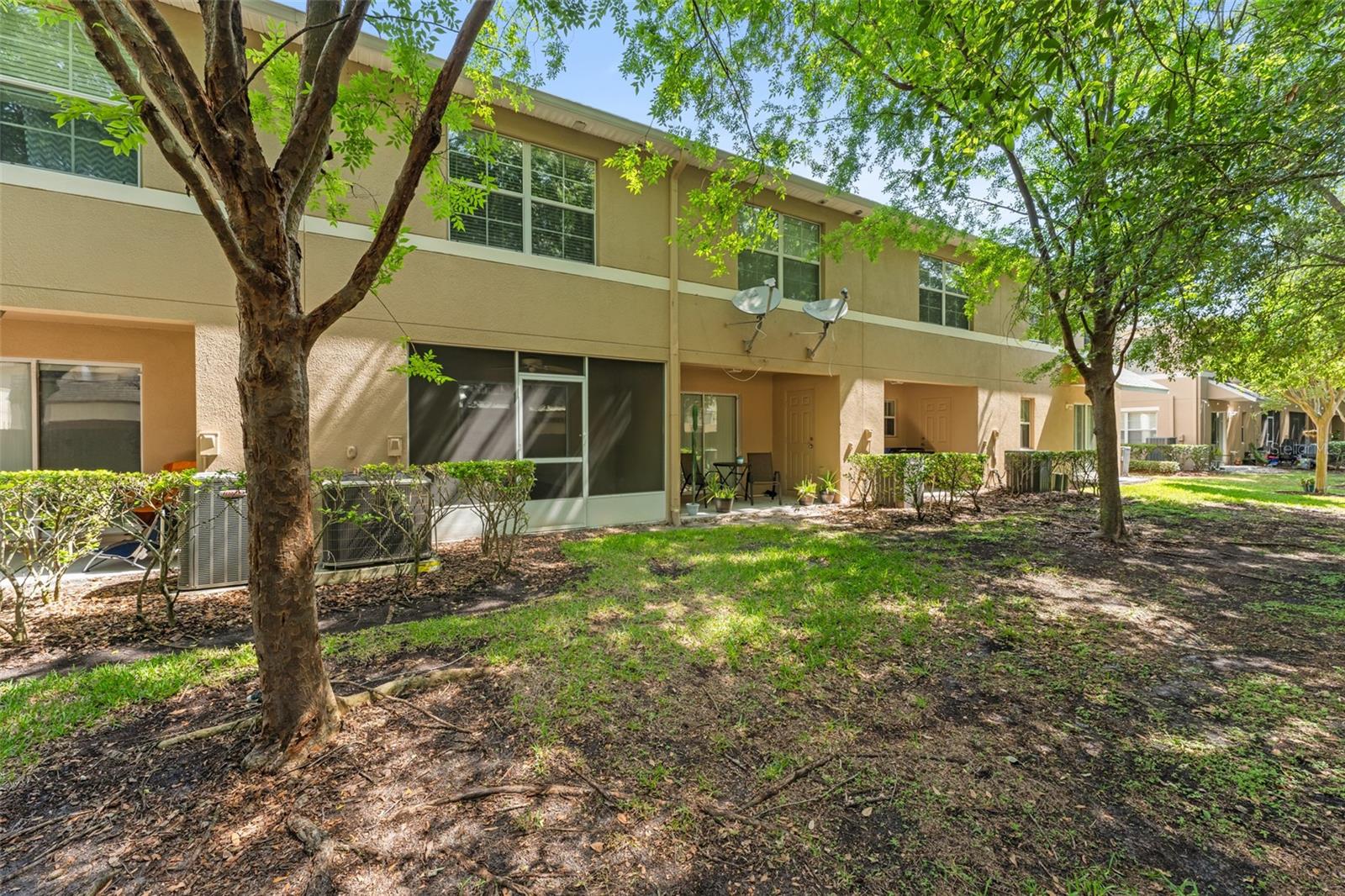 AMBERLEE TOWNHOMES - Residential