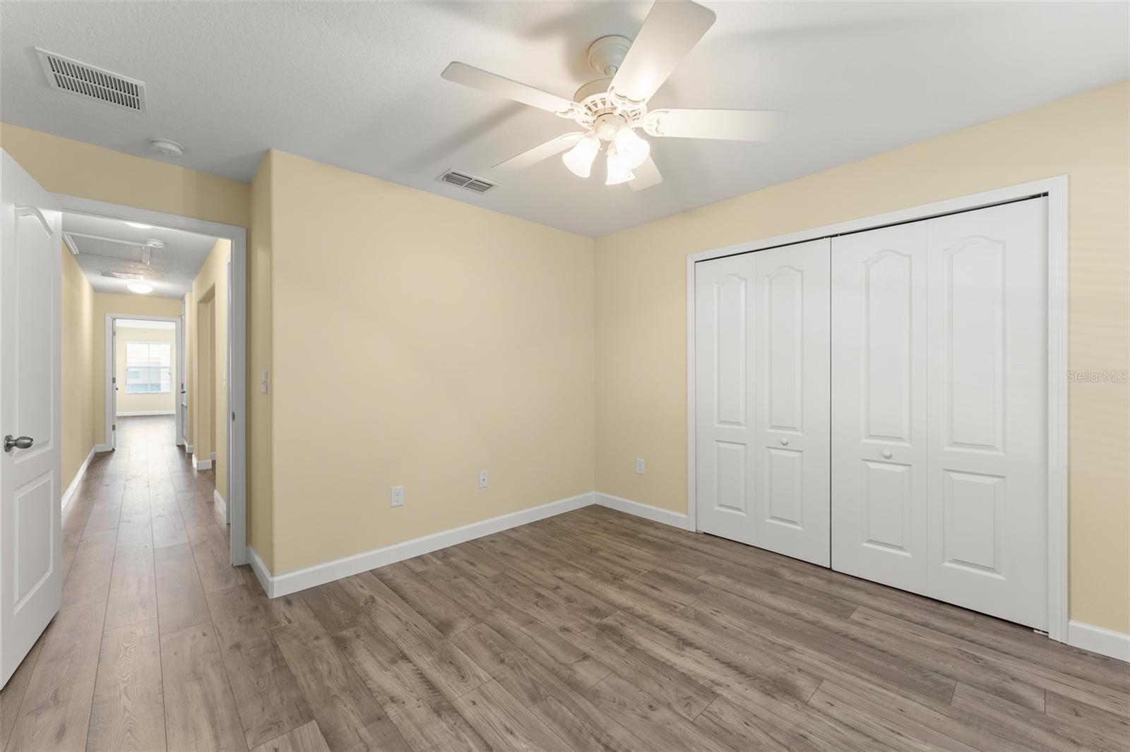 AMBERLEE TOWNHOMES - Residential