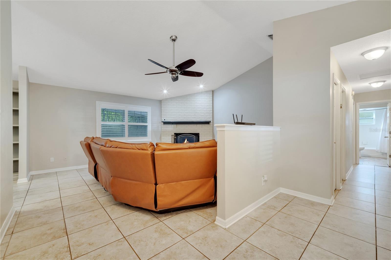 OAK HAVEN REP LTS 01-30 - Residential Lease