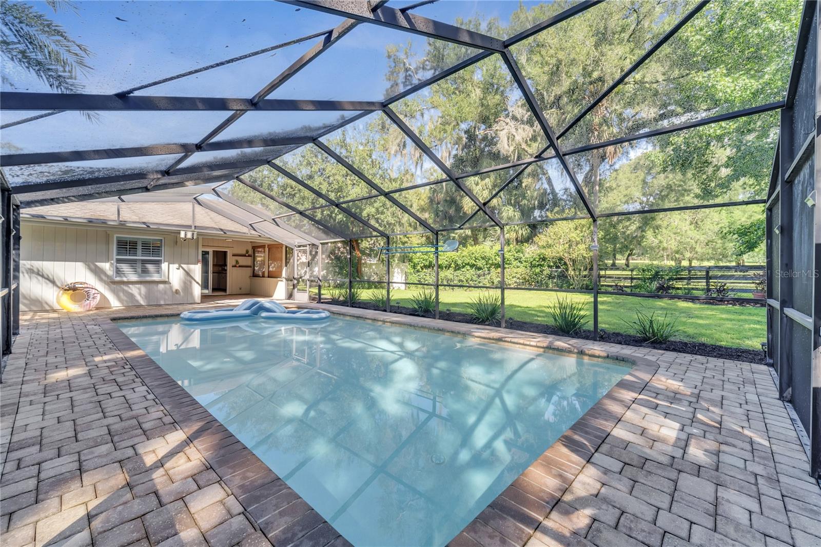 OAK HAVEN REP LTS 01-30 - Residential Lease