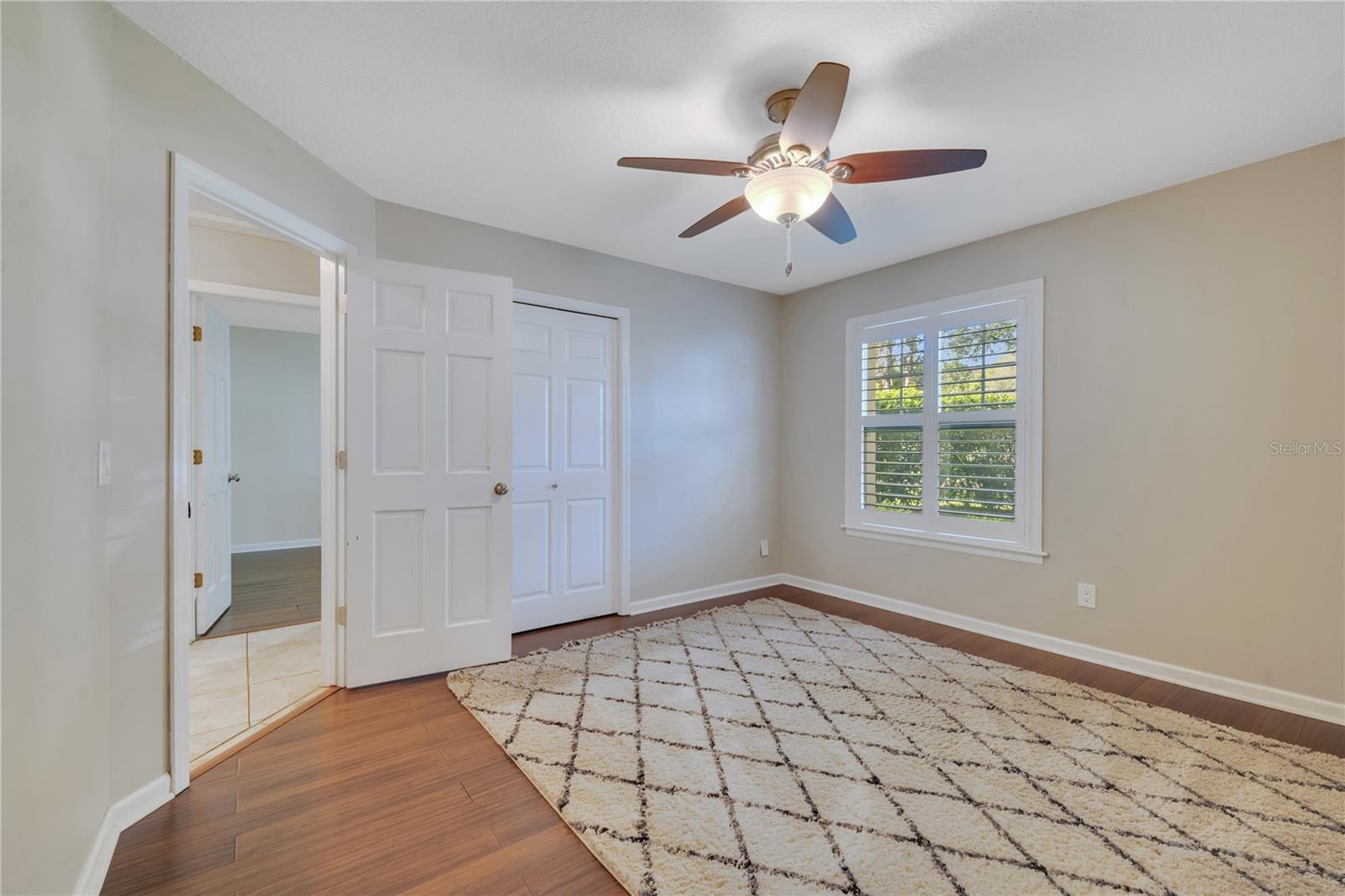 OAK HAVEN REP LTS 01-30 - Residential Lease