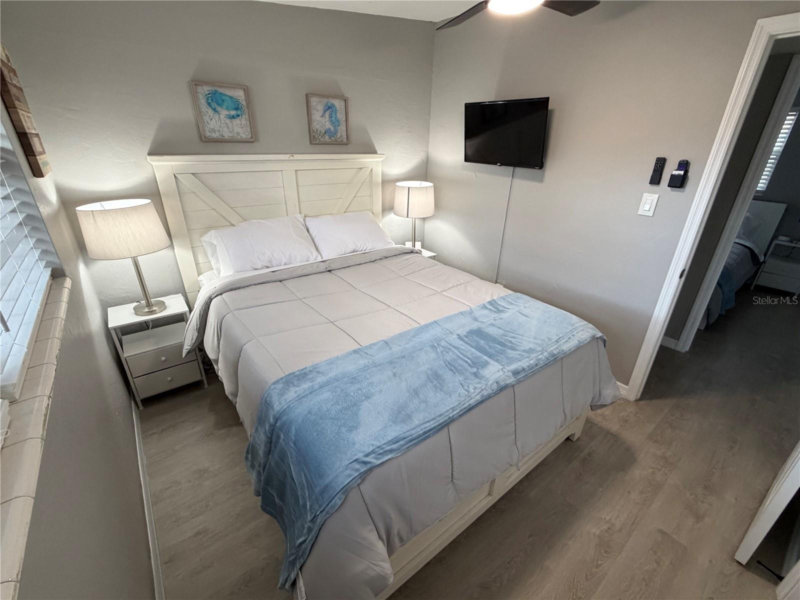 ROOSEVELT GROVES - Residential