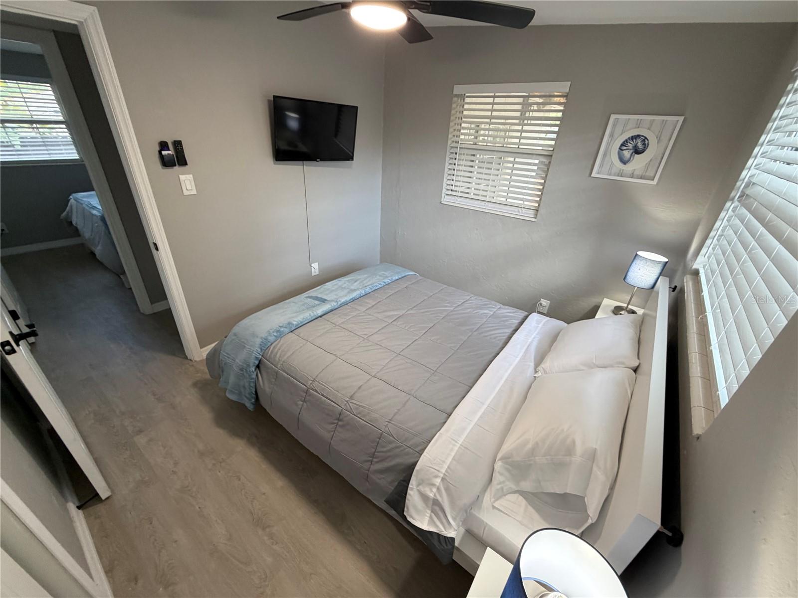 ROOSEVELT GROVES - Residential