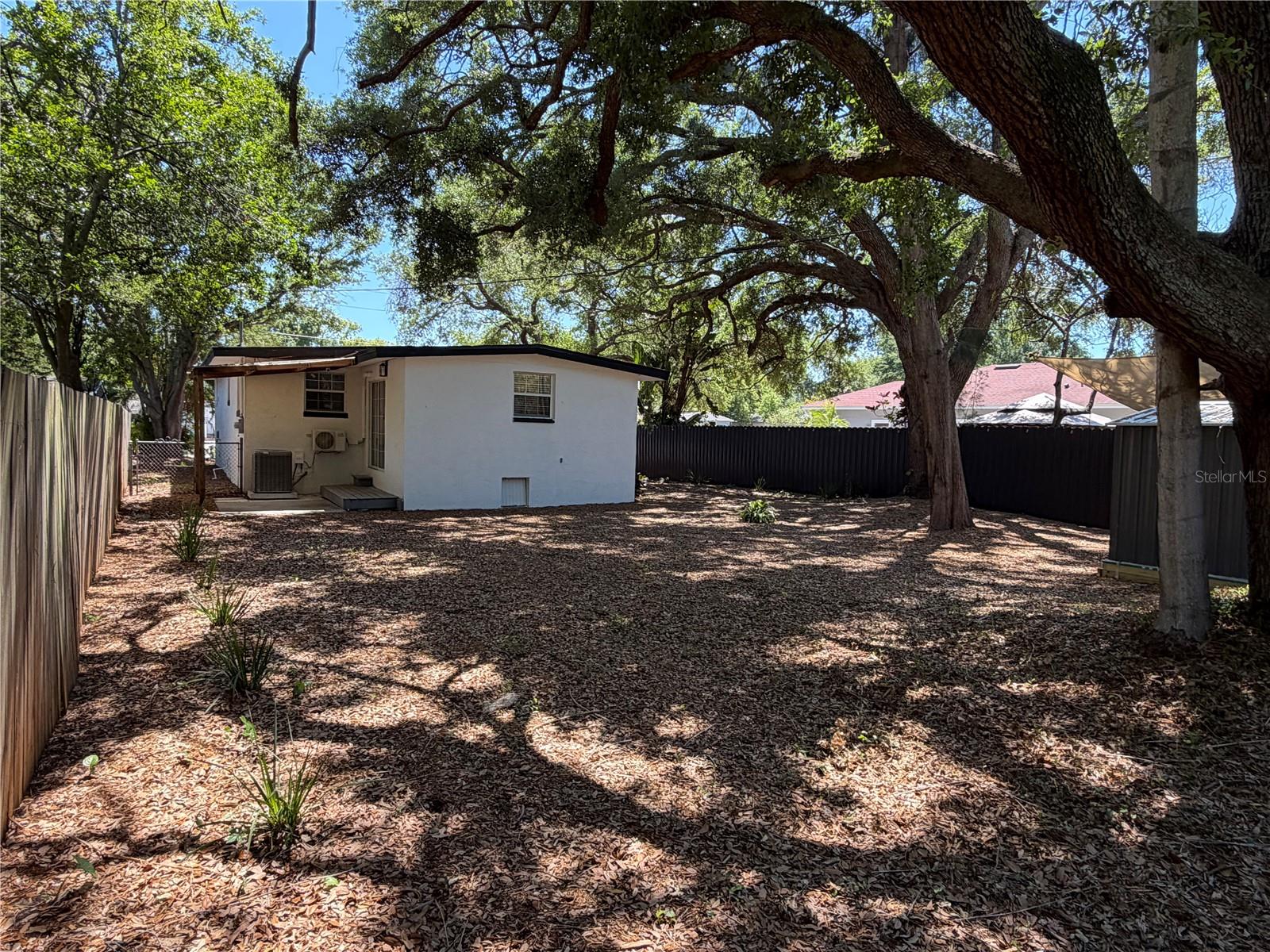 ROOSEVELT GROVES - Residential