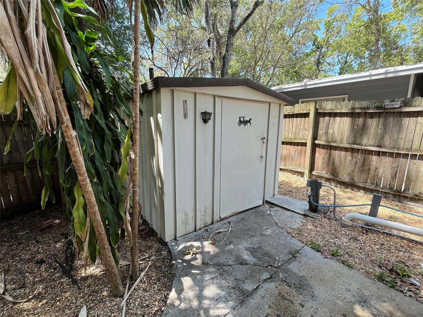 YOGI BEARS JELLYSTONE PARK CONDO - Residential Lease