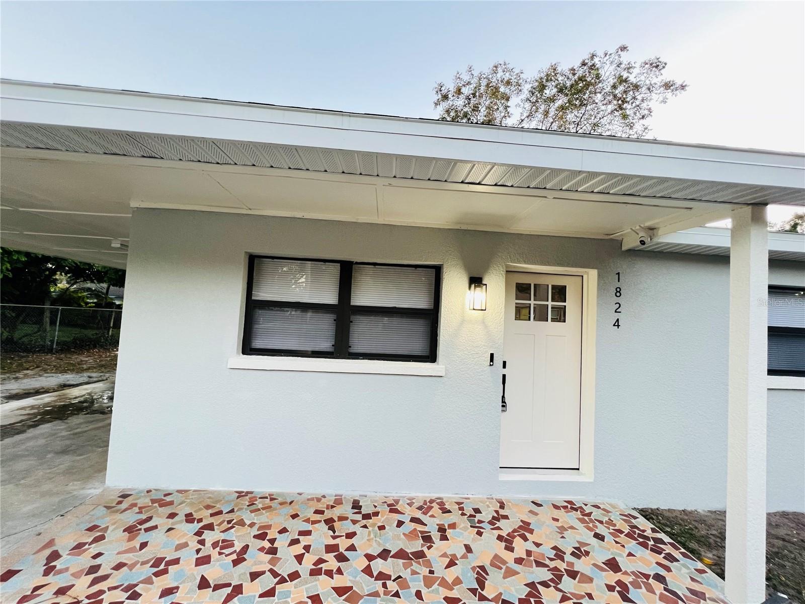 1824 KENDRICK LANE