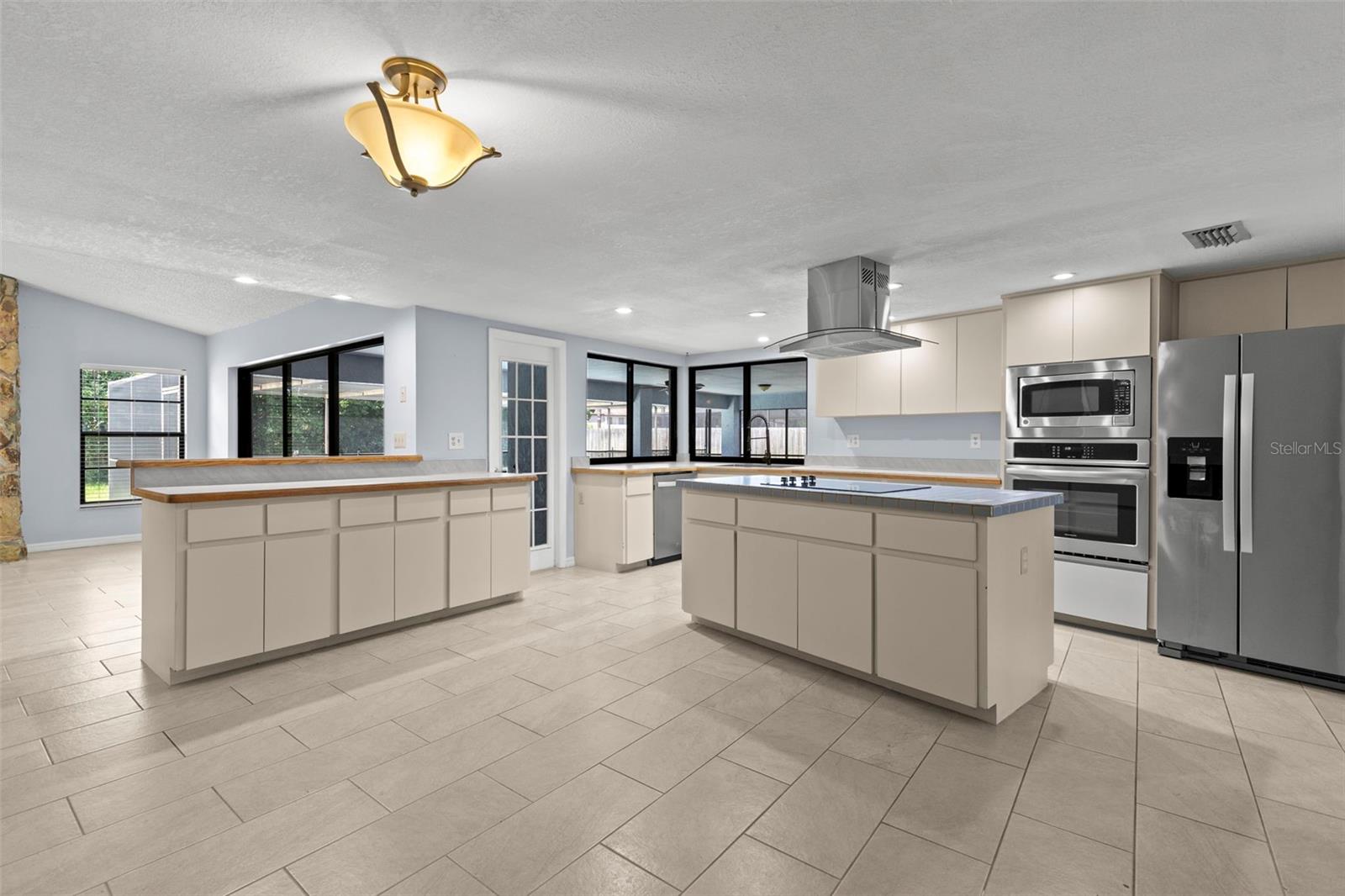 VILLAGE XIII UNIT II OF CARROL - Residential