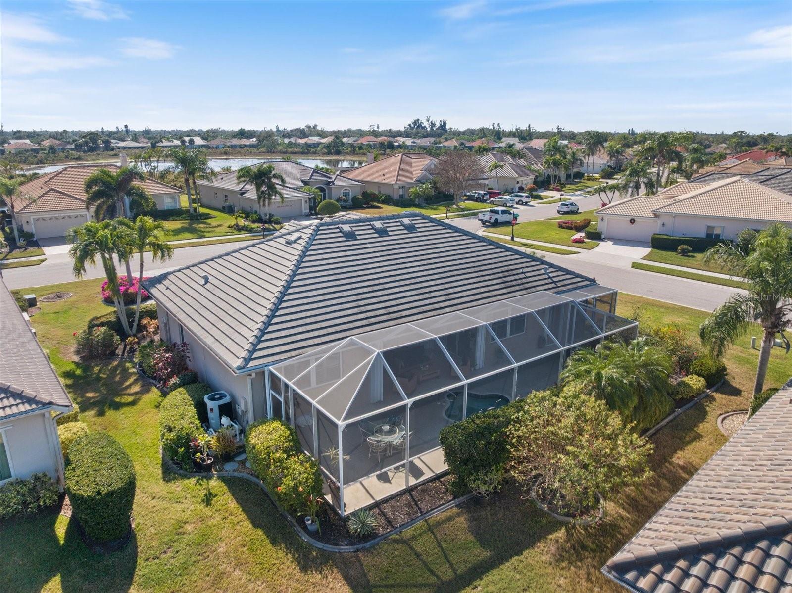 PELICAN POINTE GOLF A& CNTRY C - Residential