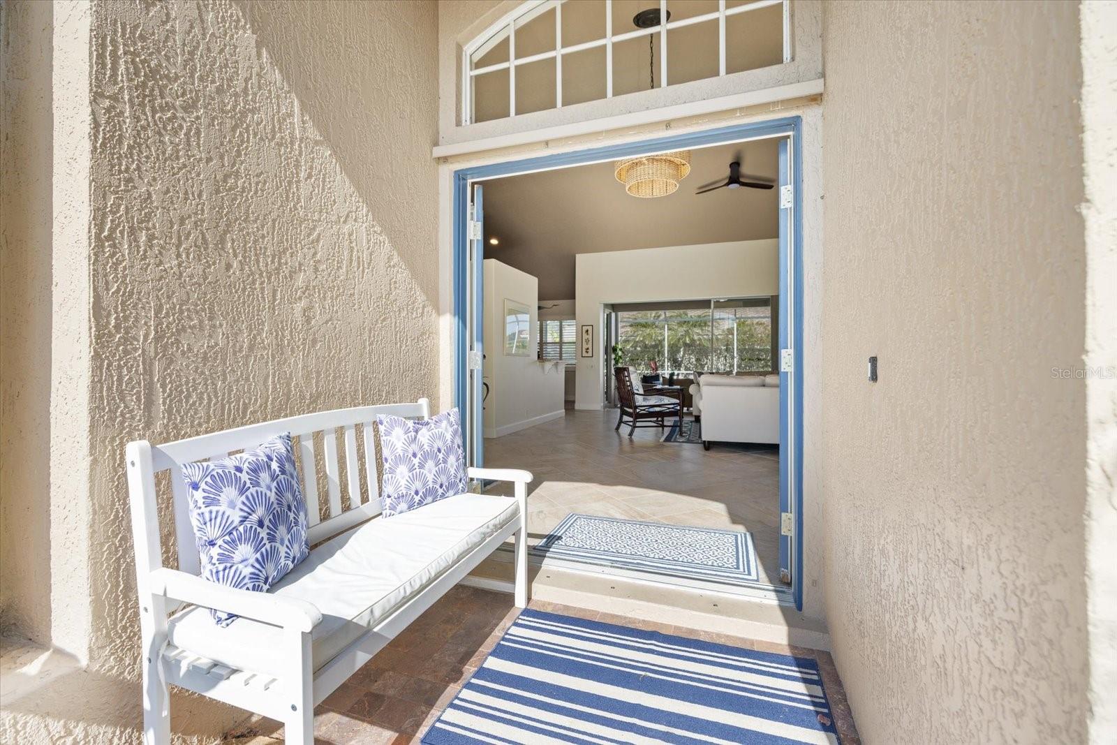 PELICAN POINTE GOLF A& CNTRY C - Residential