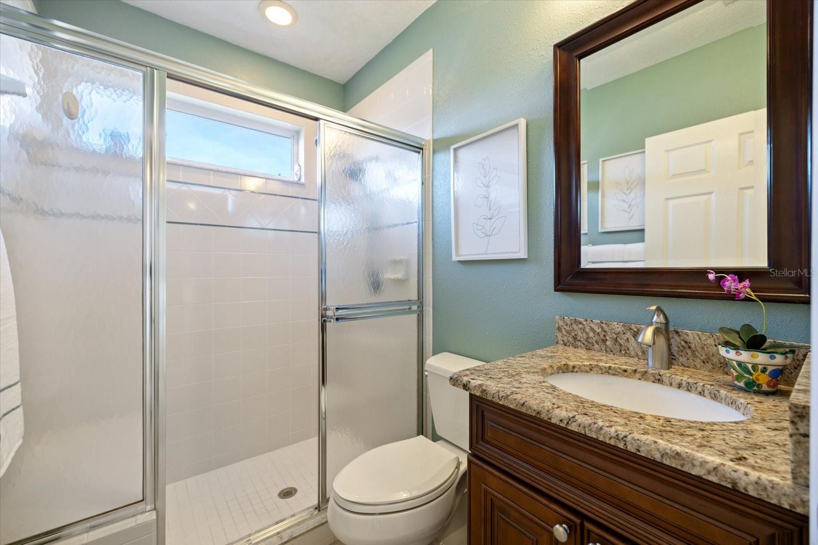 PELICAN POINTE GOLF A& CNTRY C - Residential