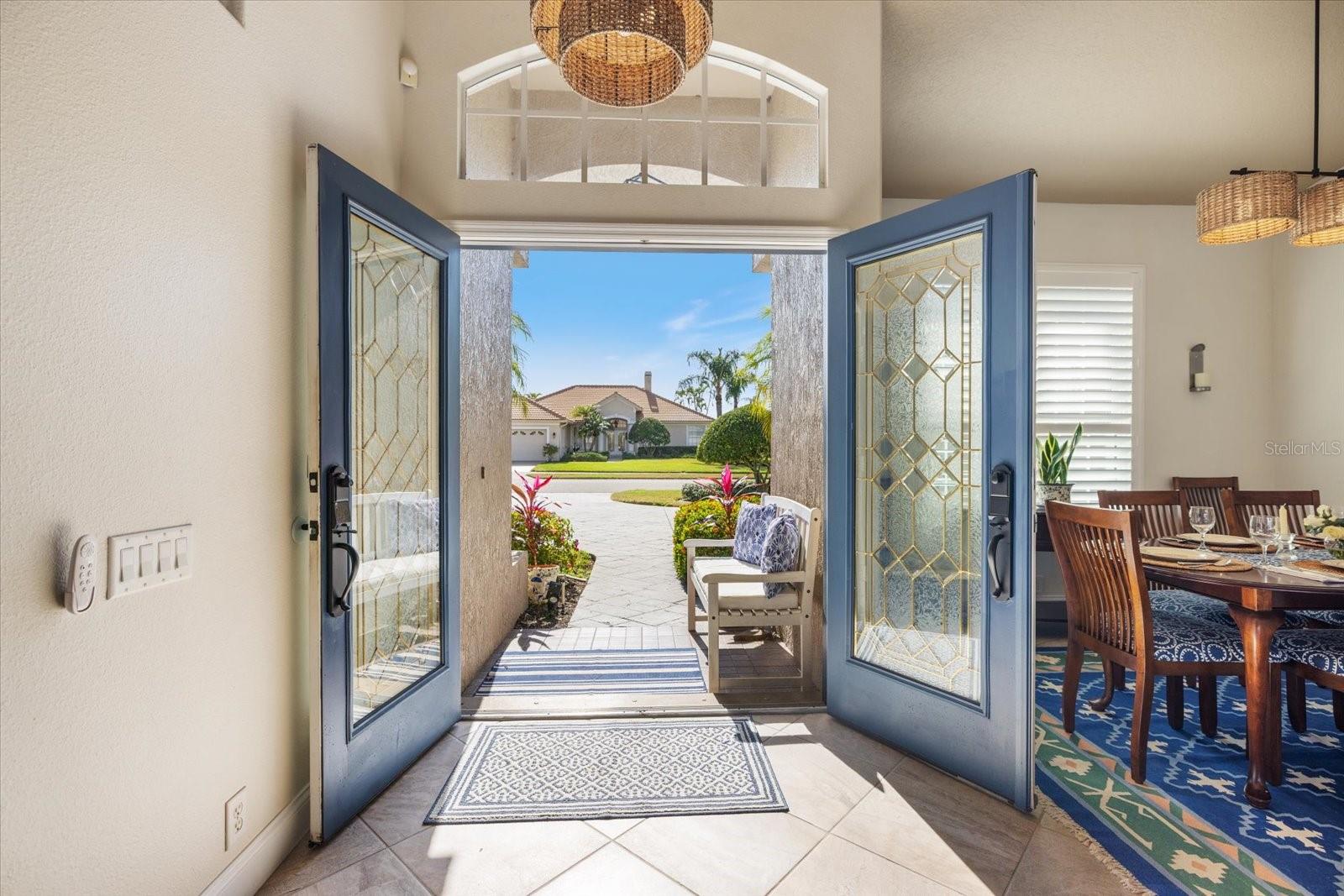 PELICAN POINTE GOLF A& CNTRY C - Residential