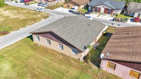 A home in LAKELAND