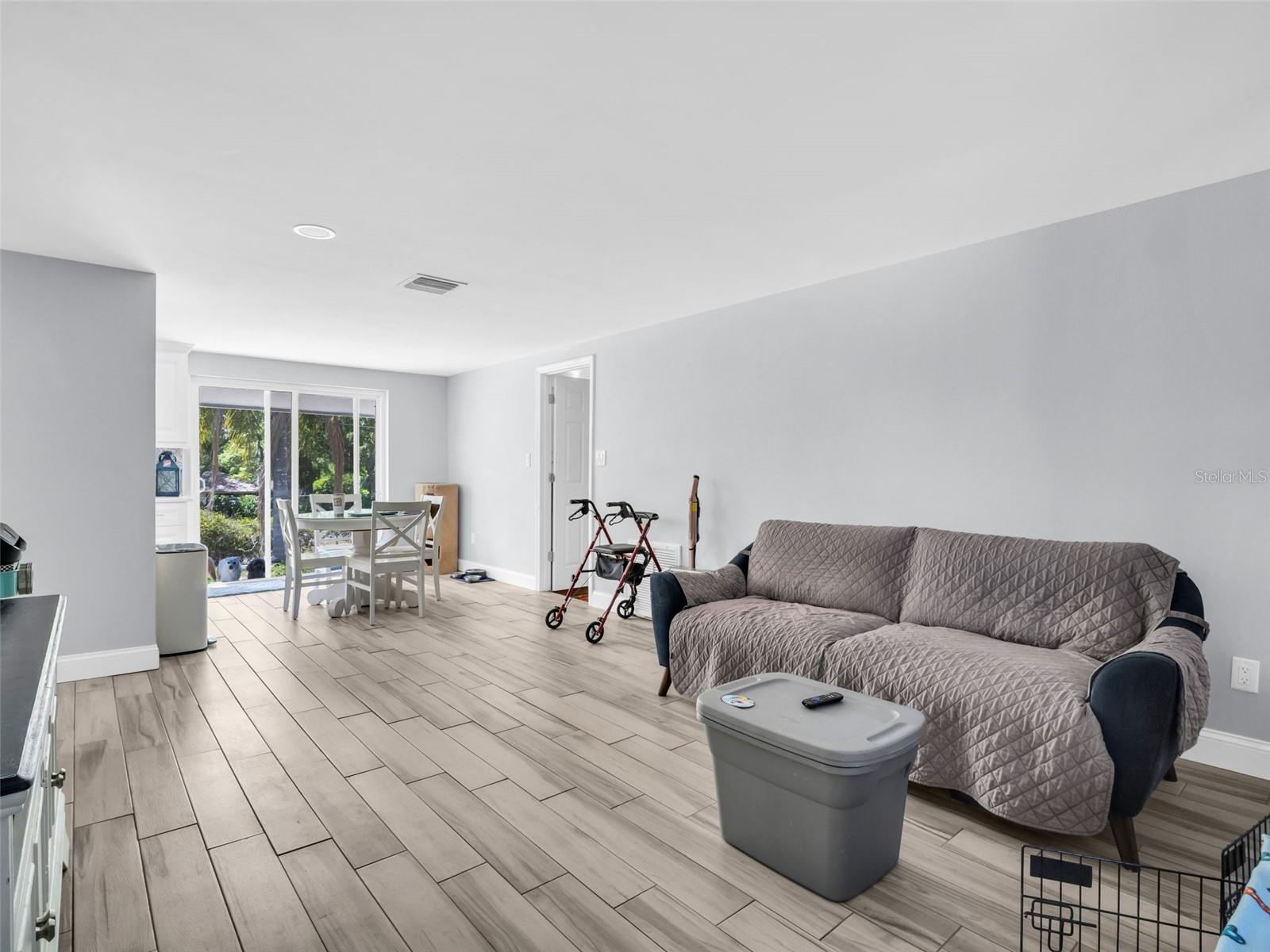 1714 COPPERTREE DRIVE